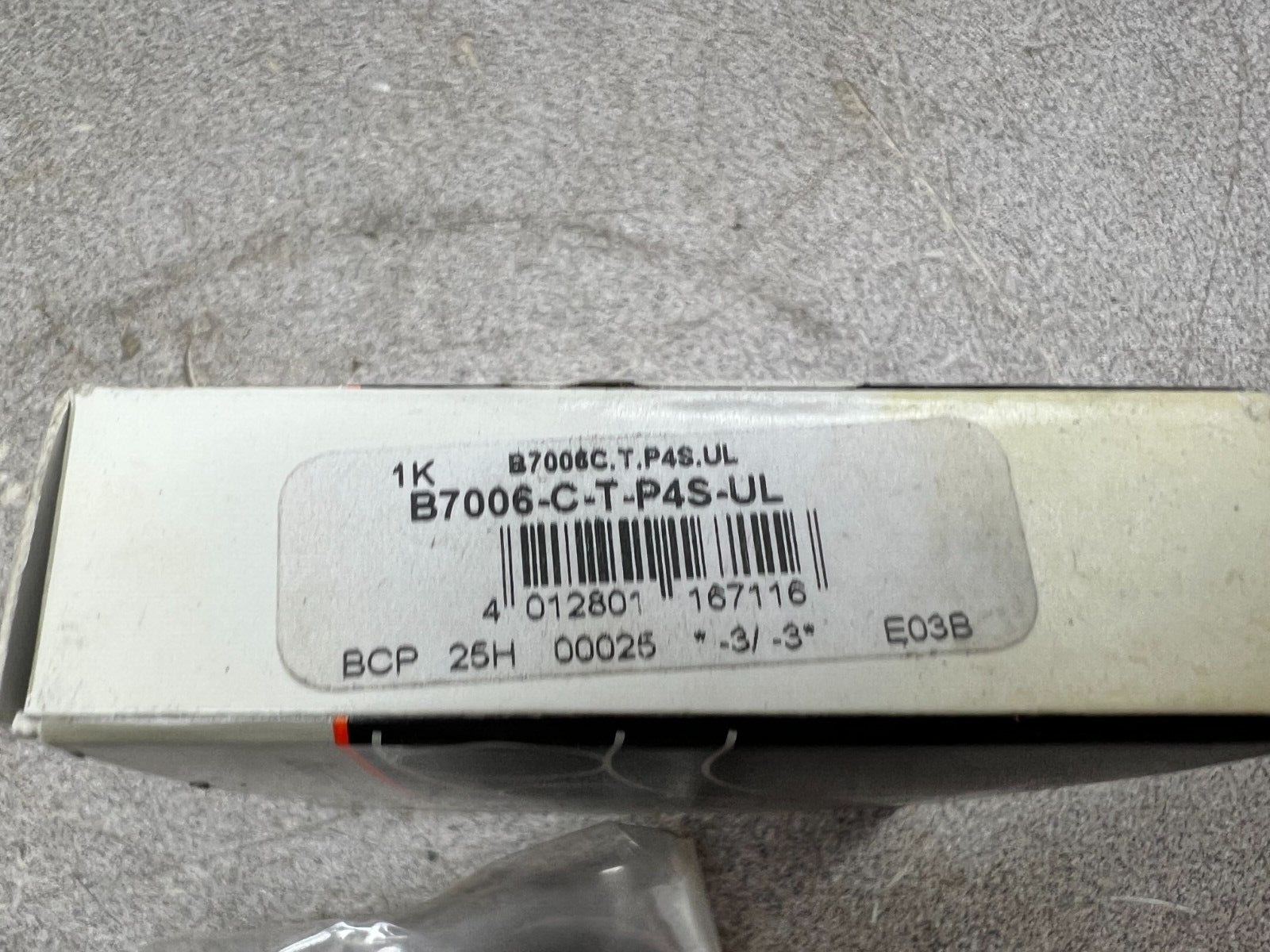 NEW IN BOX FAG BEARING B7006-C-T-P4S-UL