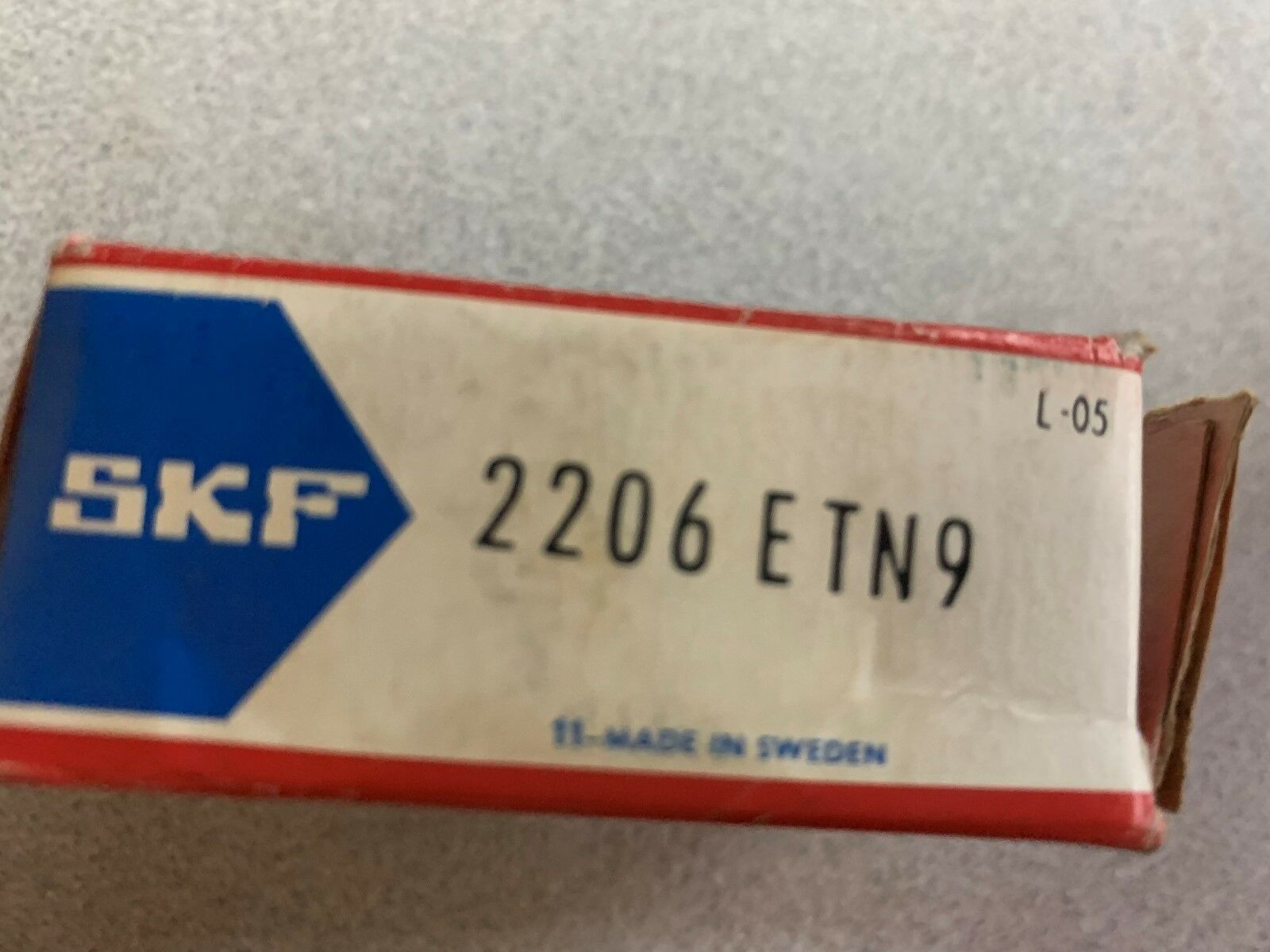 NEW IN BOX SKF BEARING 2206 ETN9