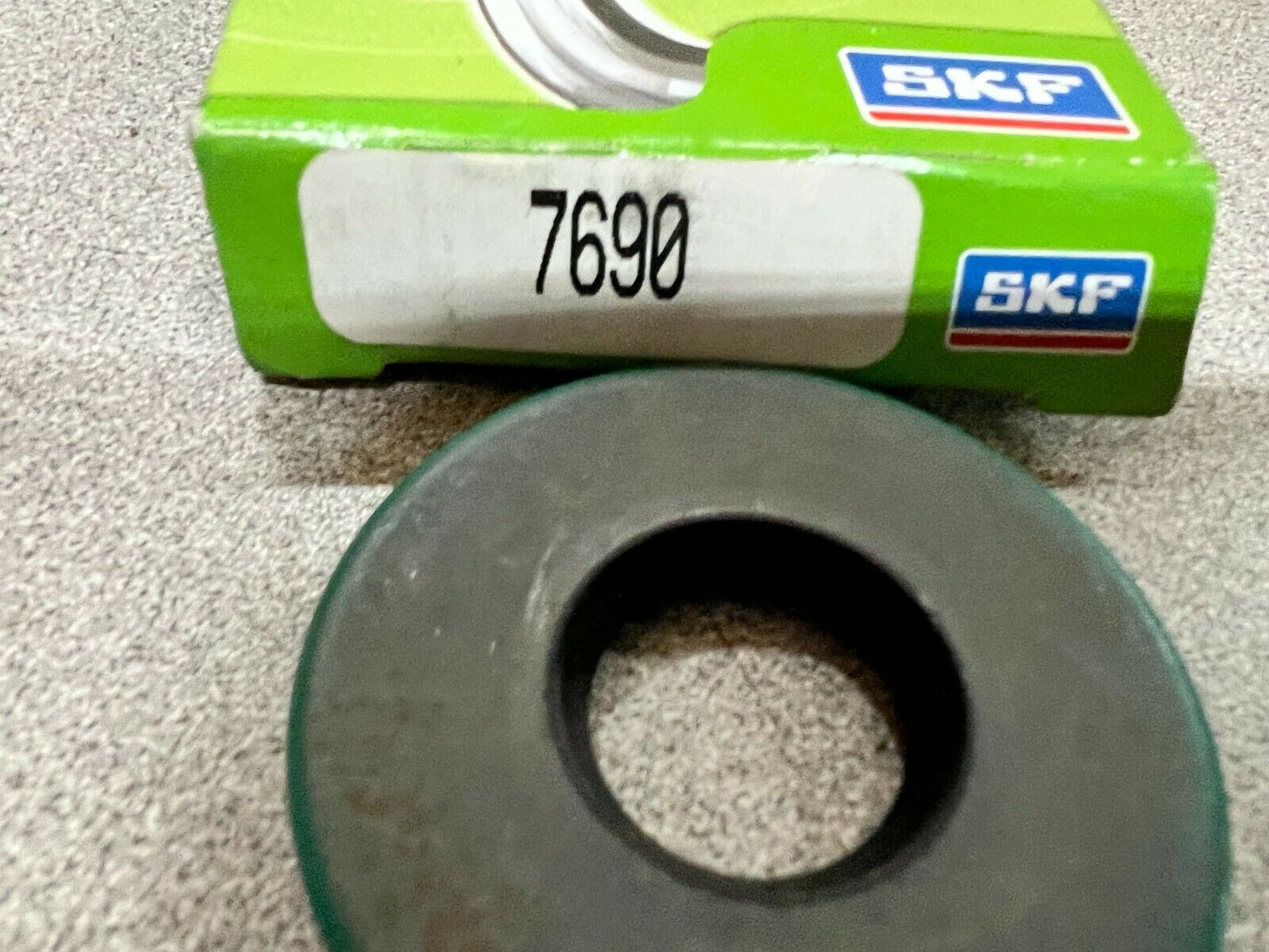 LOT OF 2 NEW IN BOX SKF OILSEAL 7690