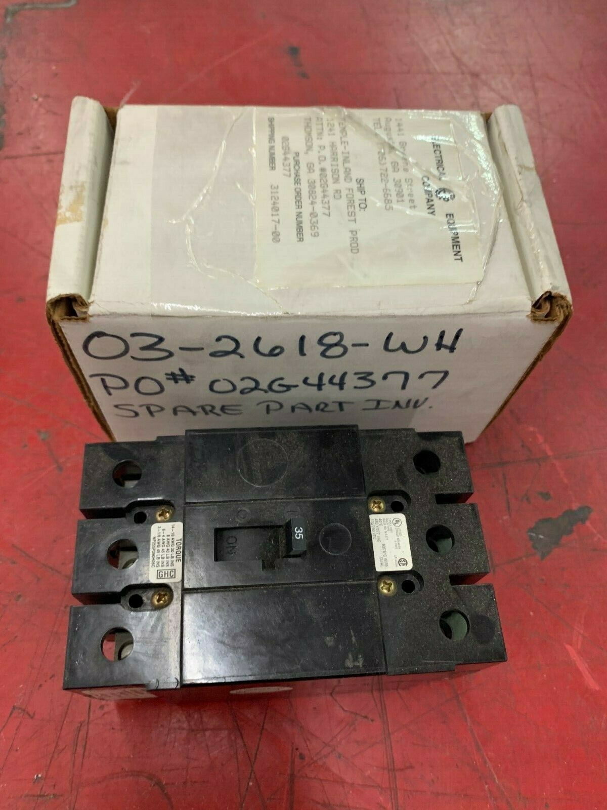 NEW IN BOX CUTLER HAMMER CIRCUIT BREAKER GHC3035