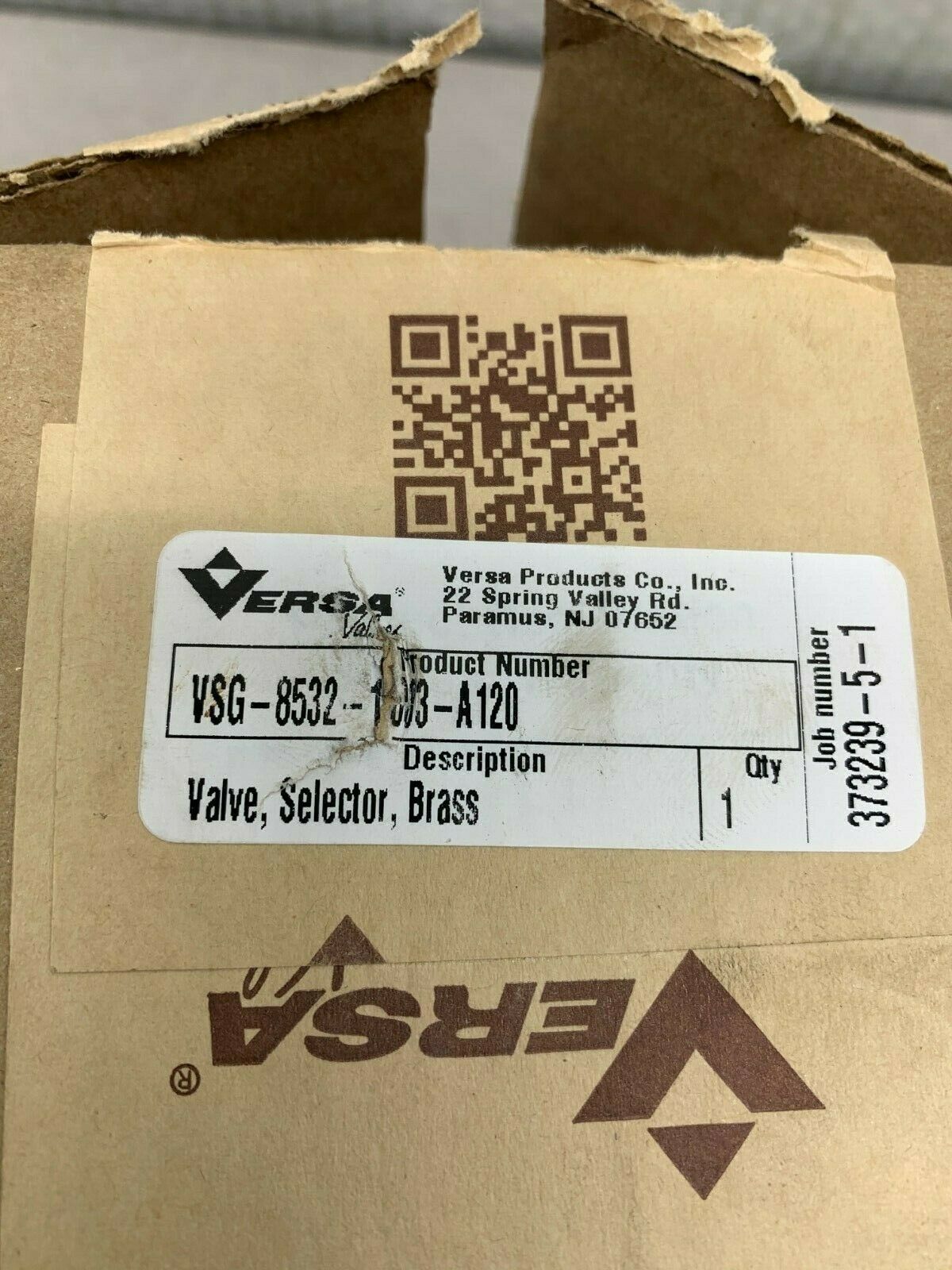 NEW IN BOX VERSA BRASS SOLENOID VALVE VSG-8532-1003-A120