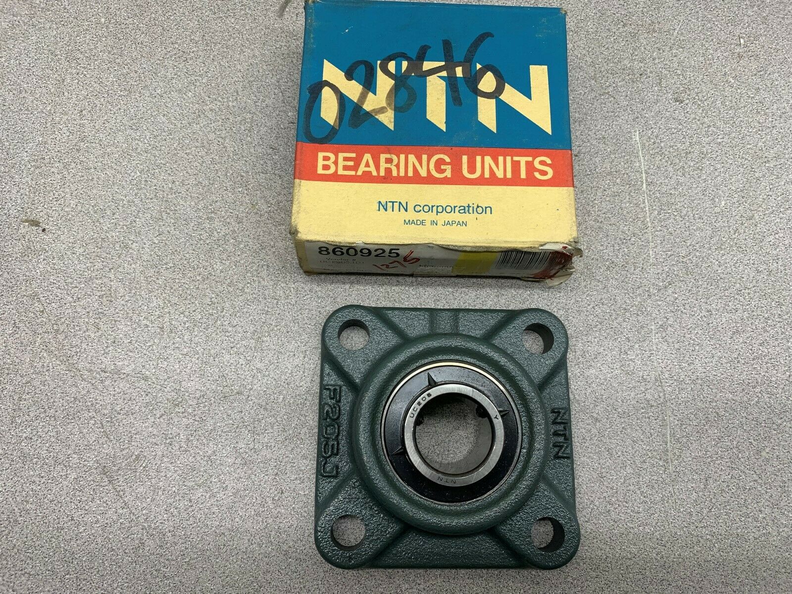 NEW IN BOX NTN BEARING 860925