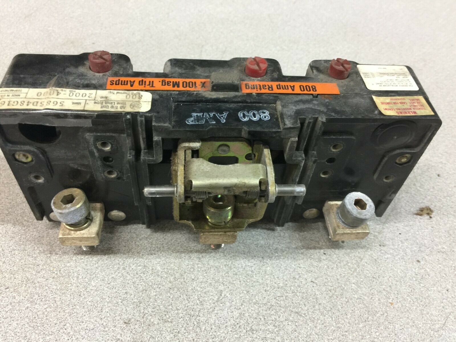 USED WESTINGHOUSE 800AMP 3 POLE 2000-4000 MAGNETIC TRIP UNIT 5685D48G16