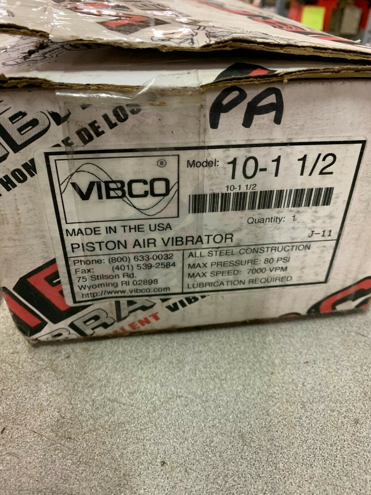 NEW IN BOX VIBCO PISTON AIR VIBRATOR 10-1 1/2