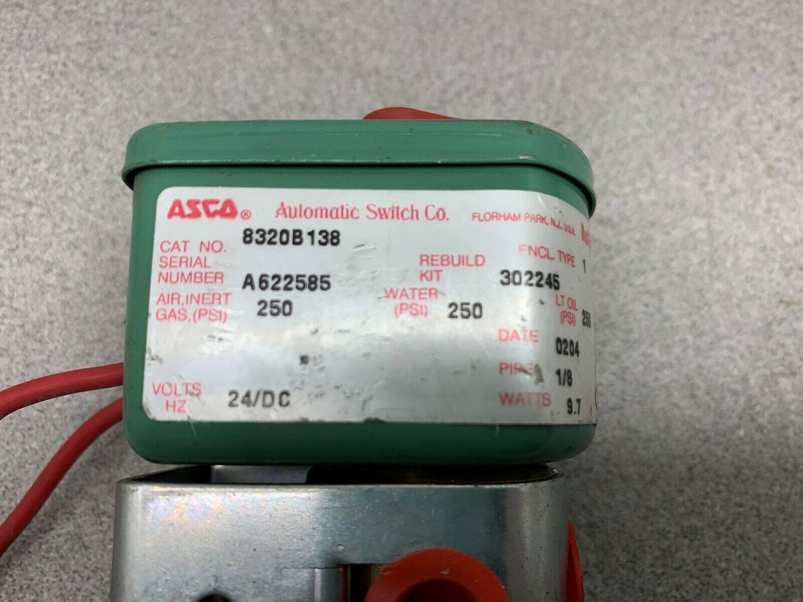 NEW NO BOX ASCO VALVE 8320B138