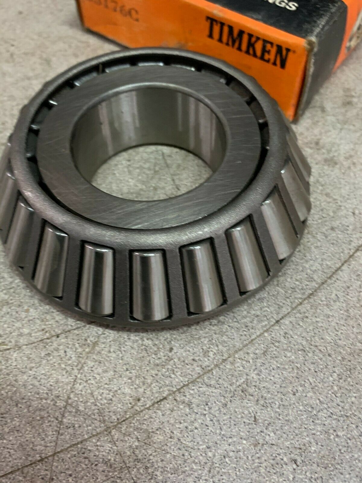 NEW IN BOX TIMKEN TAPERED ROLLER CONE BEARING 55176C