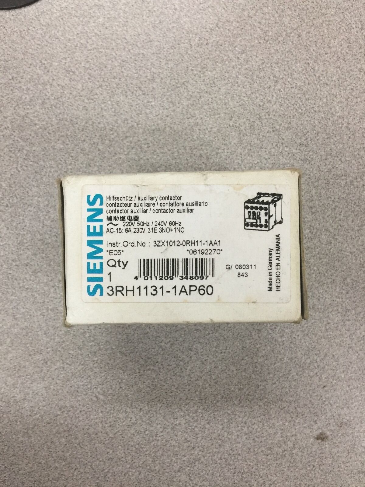 NEW IN BOX SIEMENS CONTACTOR 3RH1131-1AP60