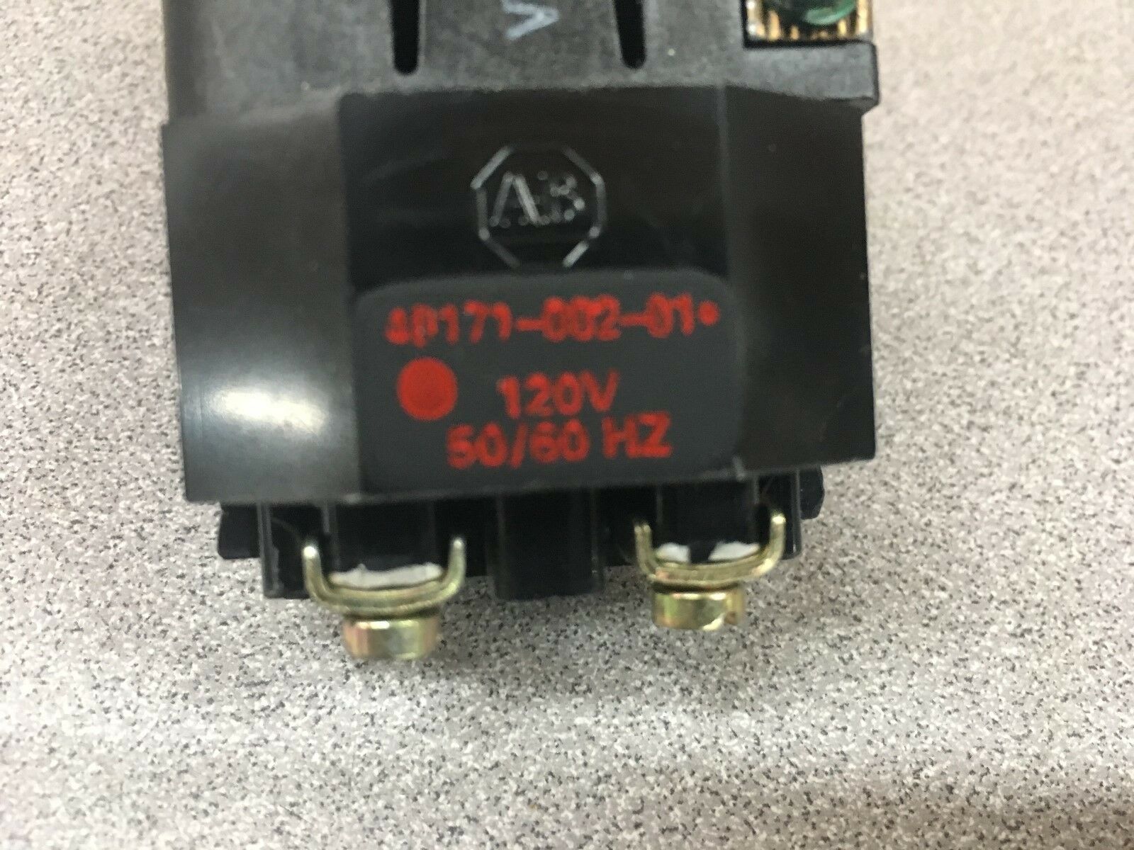 NEW NO BOX ALLEN-BRADLEY SELECTOR SWITCH 800T-16JW2KB7 SERIES U