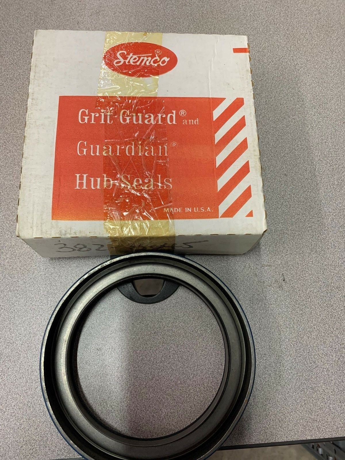 NEW IN BOX STEMCO SEAL 382-8045