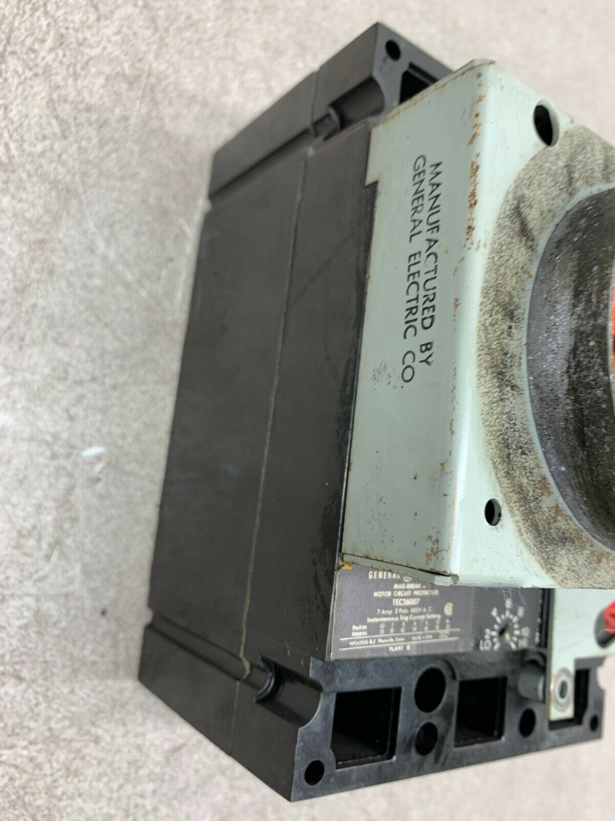 USED GENERAL ELECTRIC TEFR1 7 AMP 3 POLE MOTOR CIRCUIT PROTECTOR TEC36007