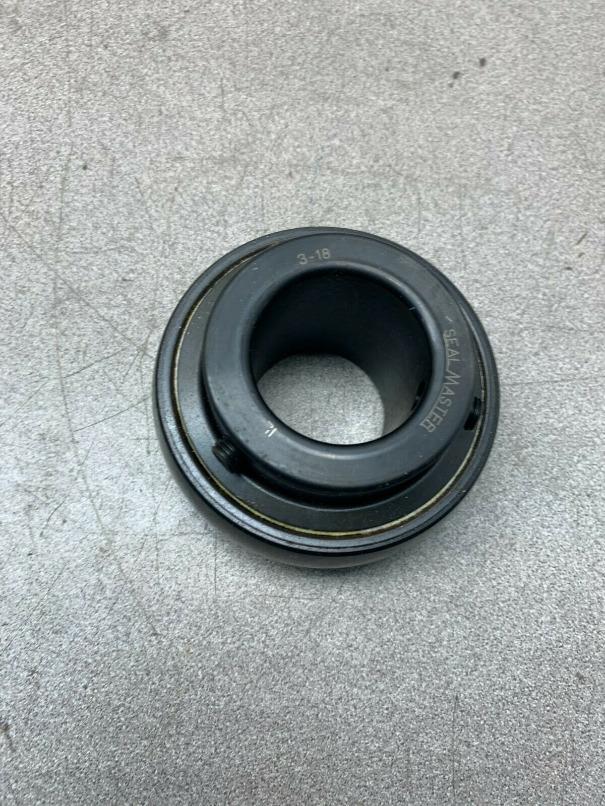 NEW NO BOX SEALMASTER INSERT BEARING 3-18