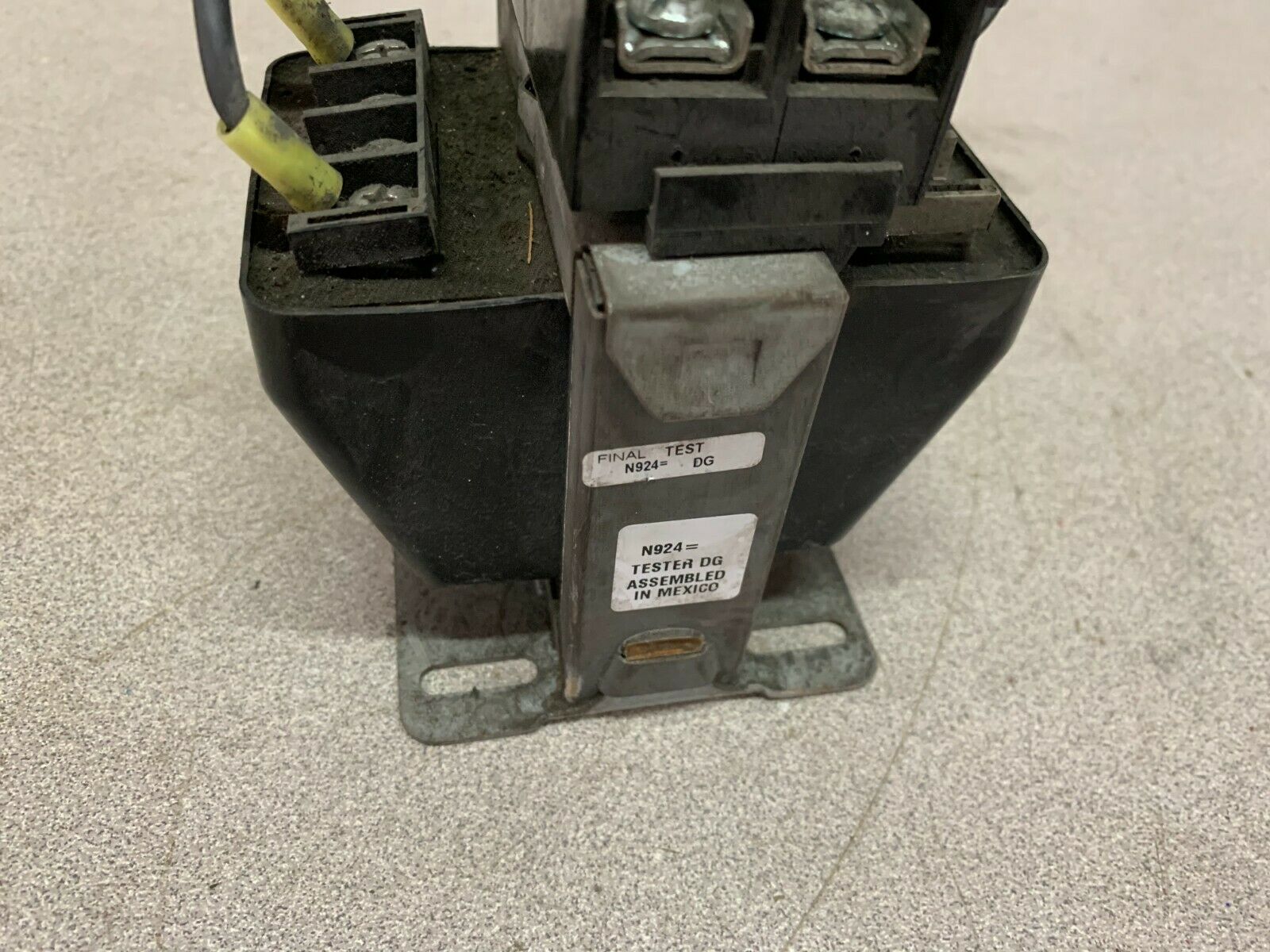 USED GENERAL ELECTRIC CORE AND COIL TRANSFORMER 9T58K2804G48