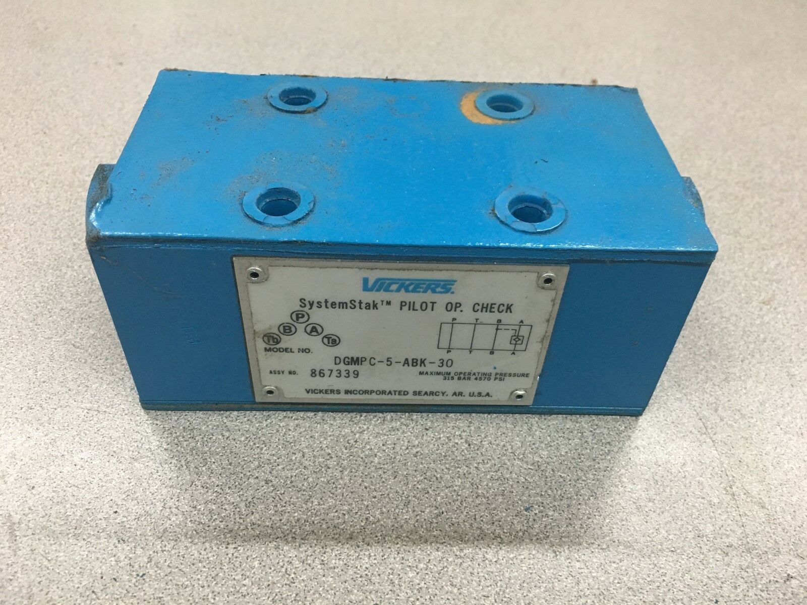 NEW NO BOX VICKERS 867339 SYSTEMSTAK PILOT OP. CHECK VALVE DGMPC-5-ABK-30