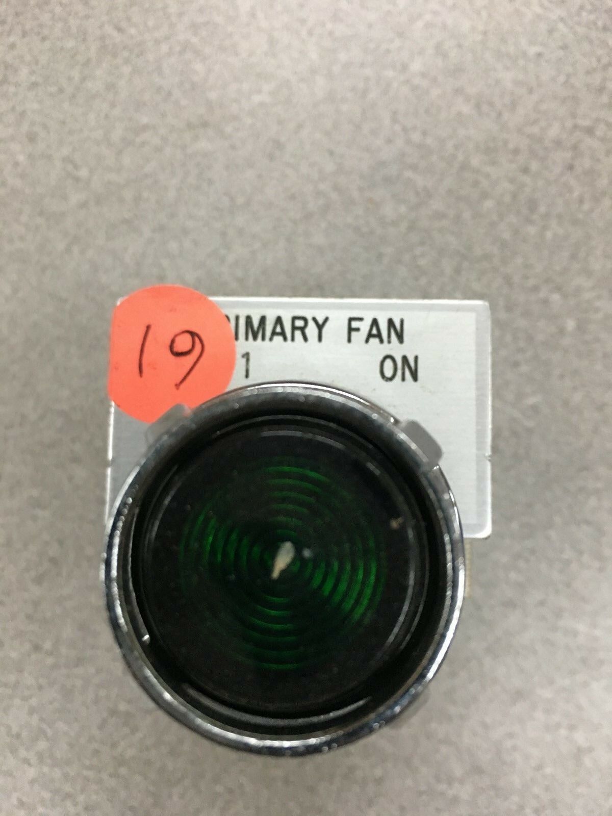 USED FURNAS PILOT LIGHT GREEN LENS 52PA6MNA SERIES F