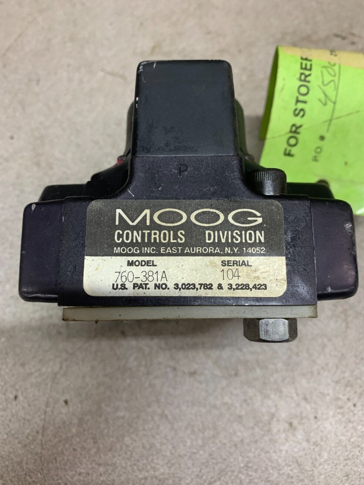 USED MOOG HYDRAULIC SERVO VALVE 760-381A