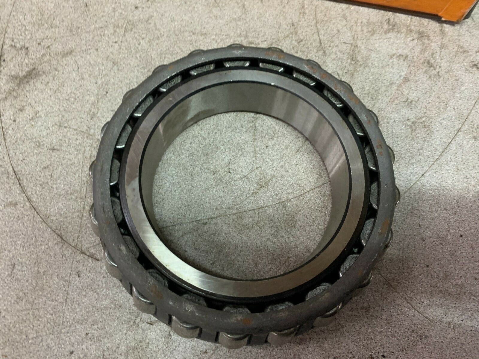 NEW IN BOX TIMKEN ROLLER BEARING 69354