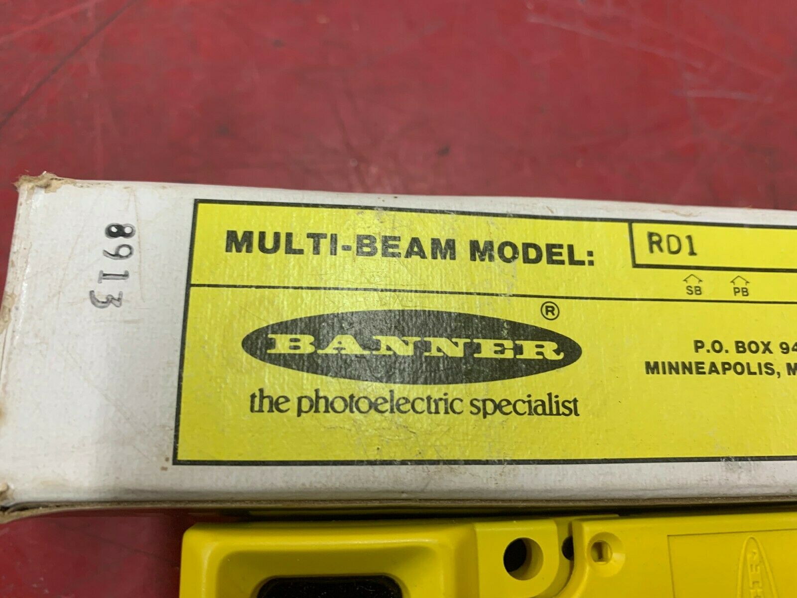 NEW IN BOX BANNER MULTI-BEAM BLOCK RD1