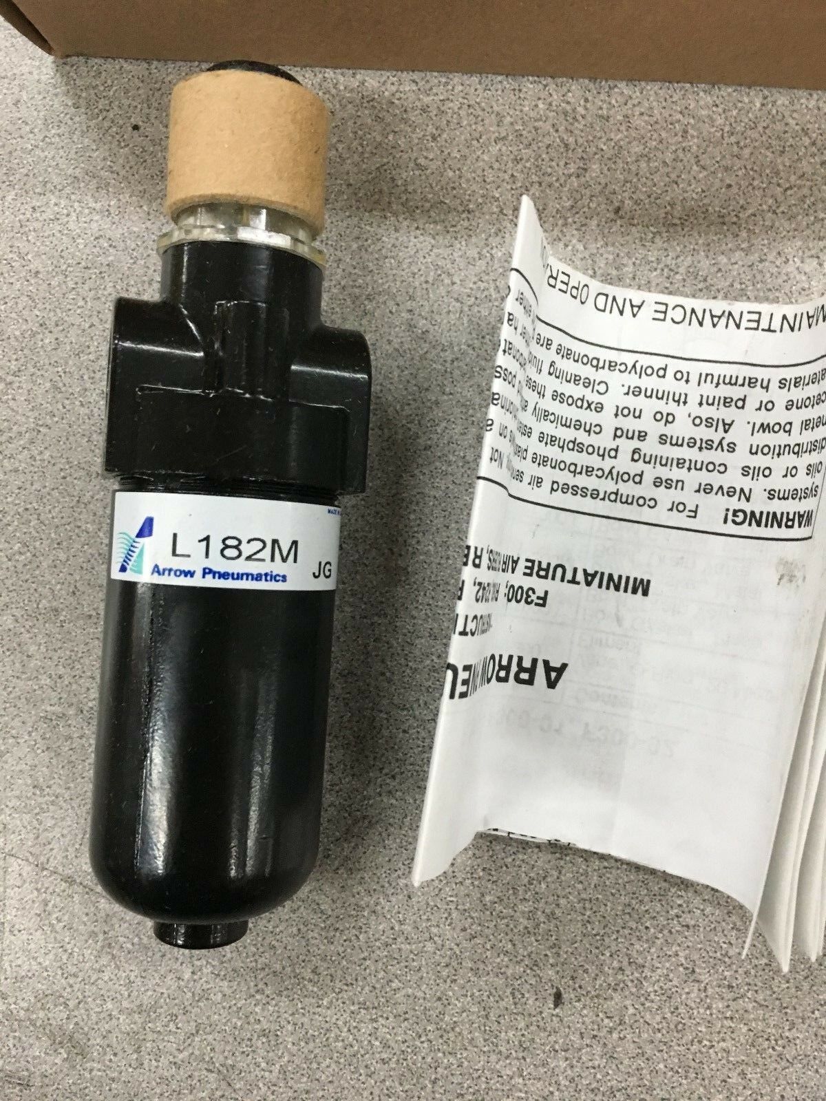 NEW IN BOX ARROW PNEUMATICS 1/4" MINI LUBRICATOR L182M