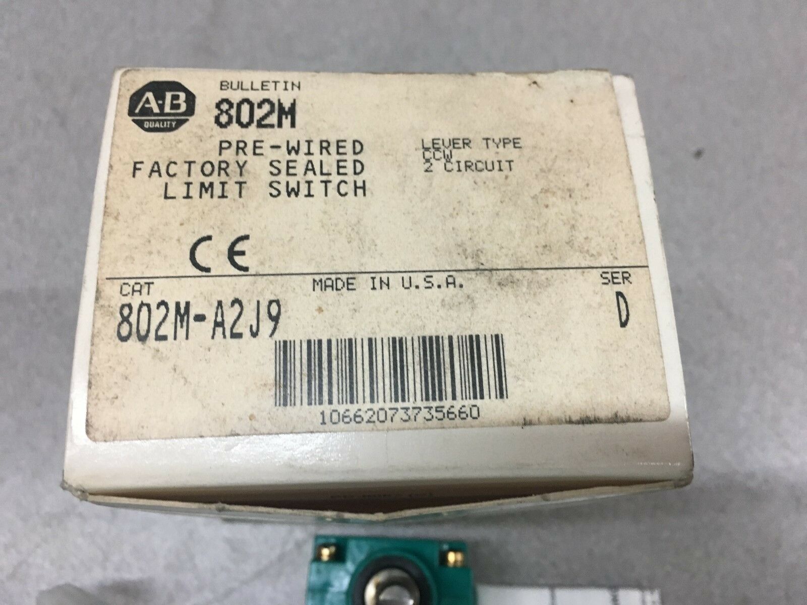 NEW IN BOX ALLEN BRADLEY LIMIT SWITCH 802M-A2J9 SERIES D