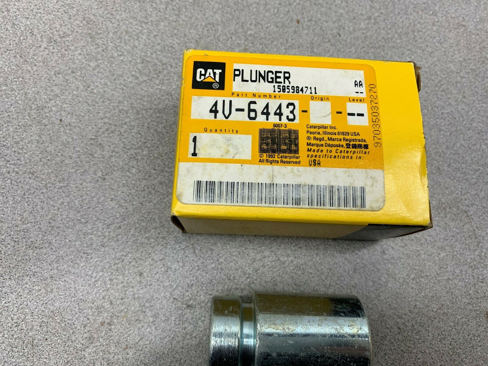 NEW IN BOX CATERPILLAR PLUNGER 4V-6443