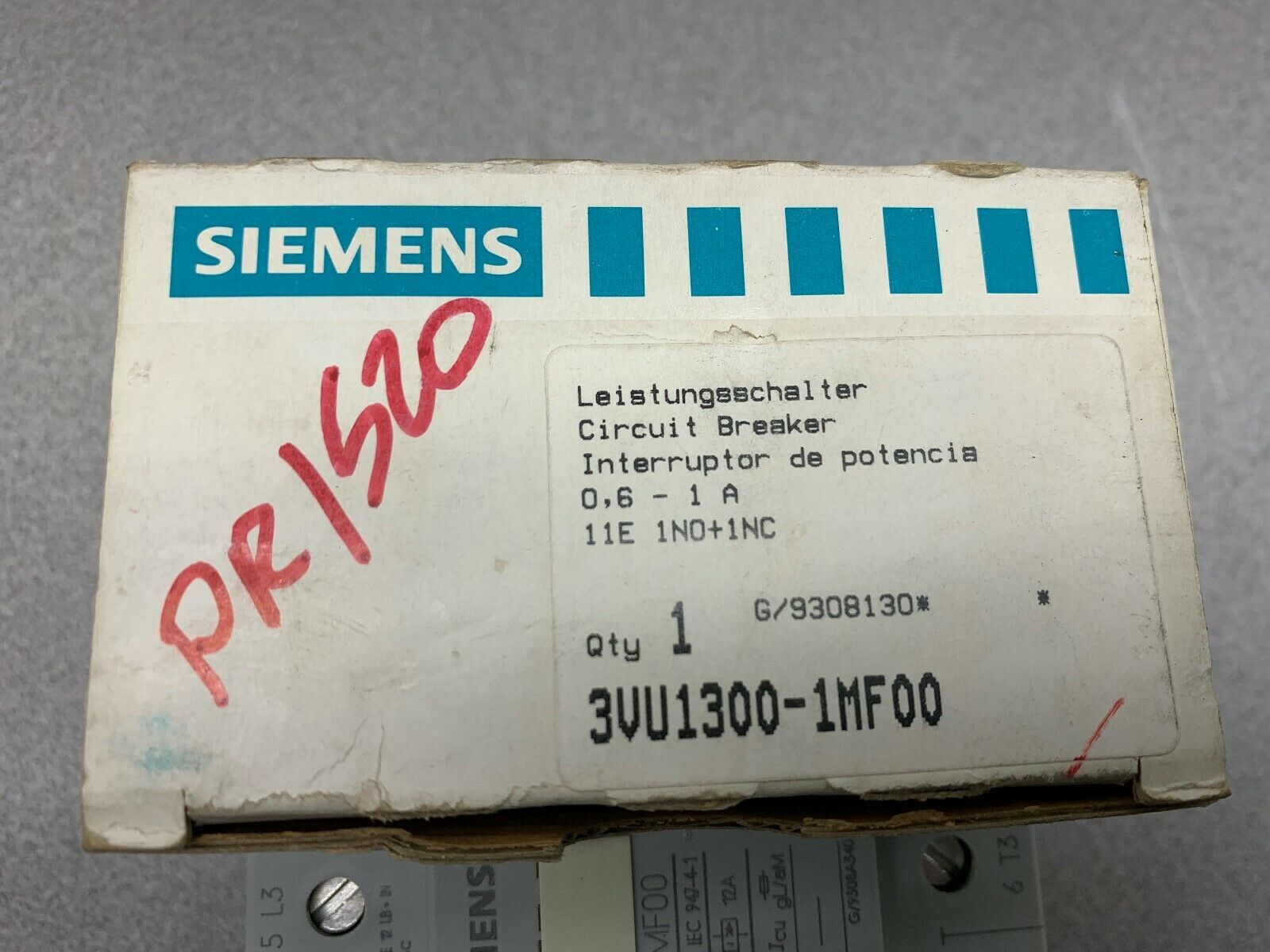 NEW IN BOX SIEMENS BREAKER 3VU1300-1MF00