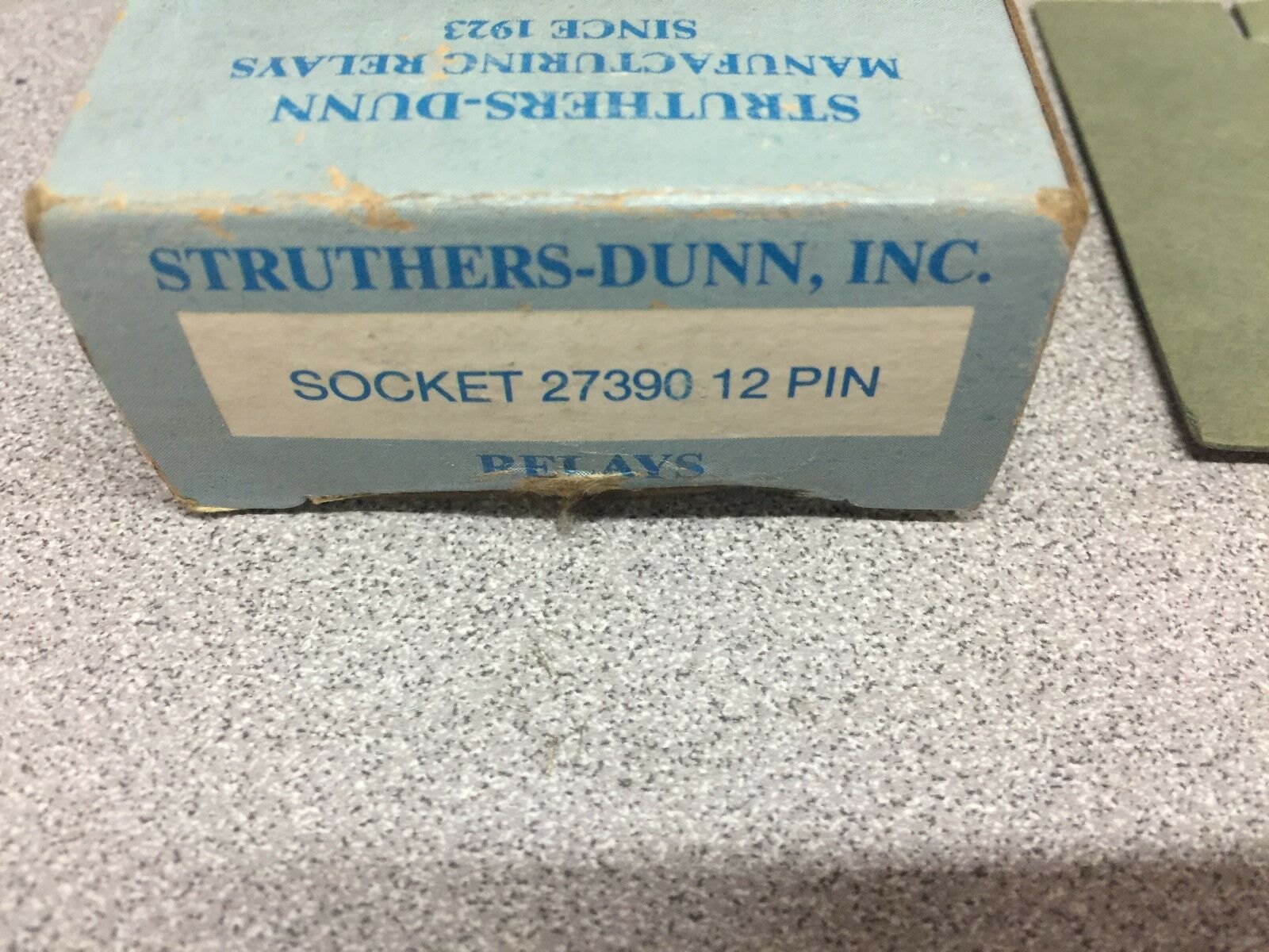 NEW IN BOX (LOT OF 4) STRUTHERS DUNN 12 PIN SOCKET 27390