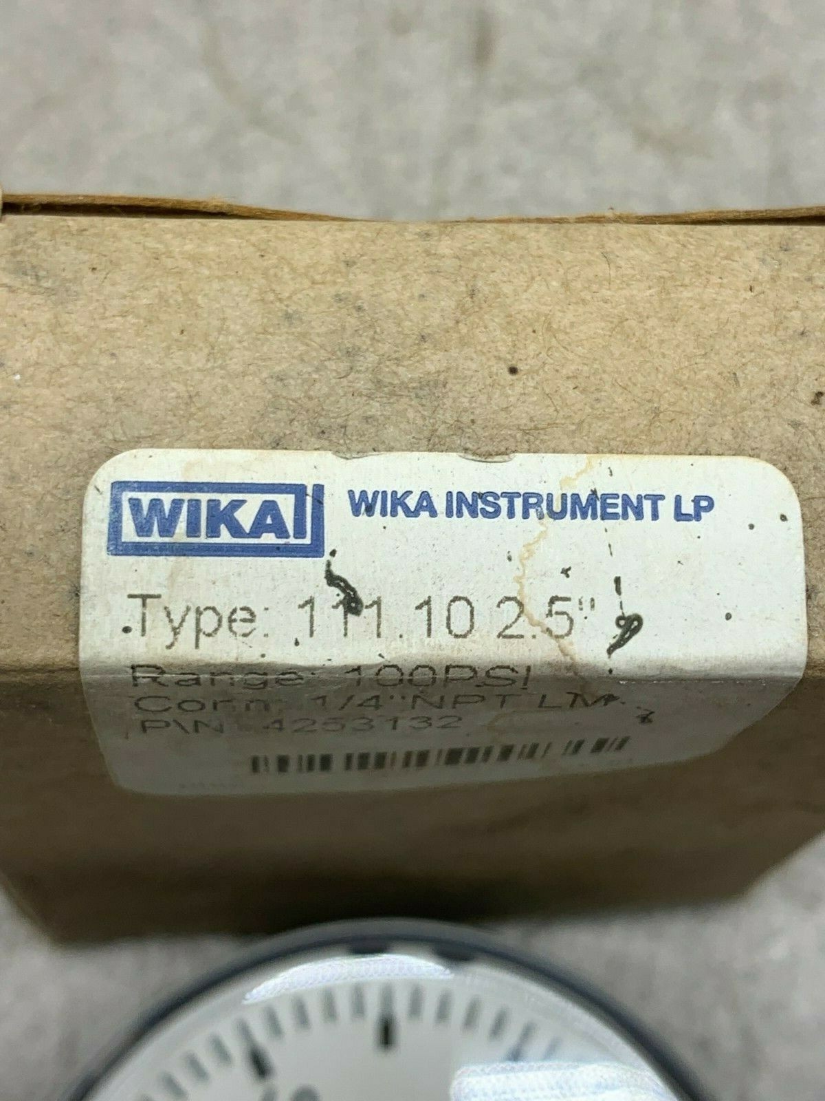 NEW IN BOX WIKA 100 PSI 1/4NPT PRESSURE GAUGE 4253132