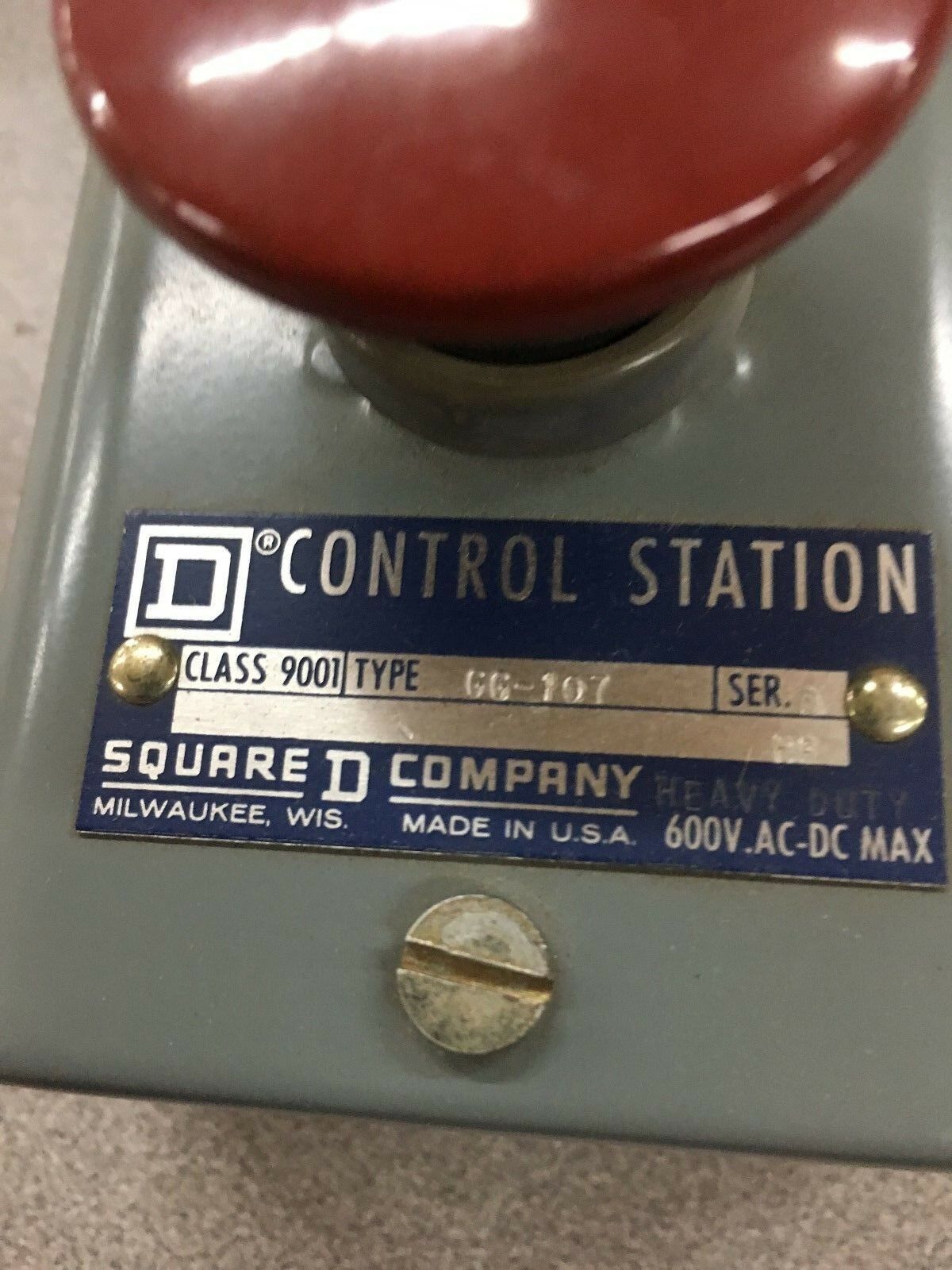 NEW IN BOX SQUARE D 1 UNIT HEAVY DUTY CONTROL STATION 9001 GG-107 SERIES A