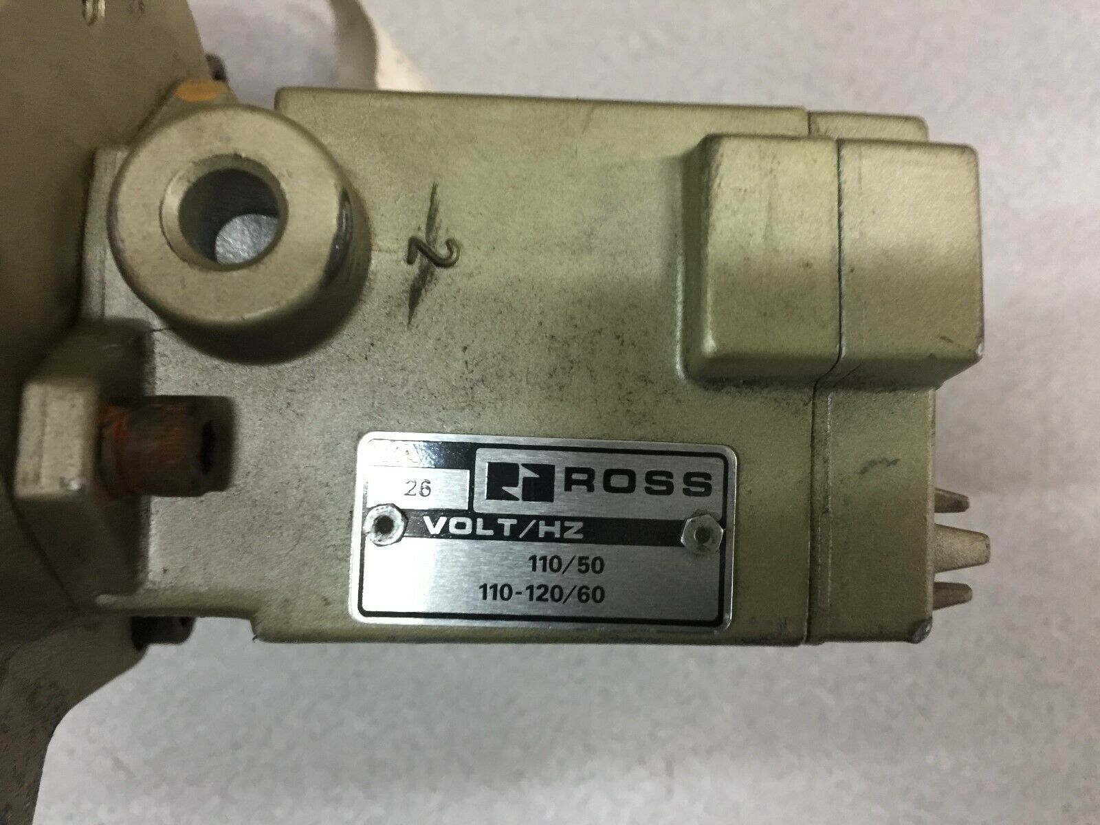 NEW NO BOX ROSS 120VAC COIL 2 1/2"NPT SOLENOID VALVE 2771B9011