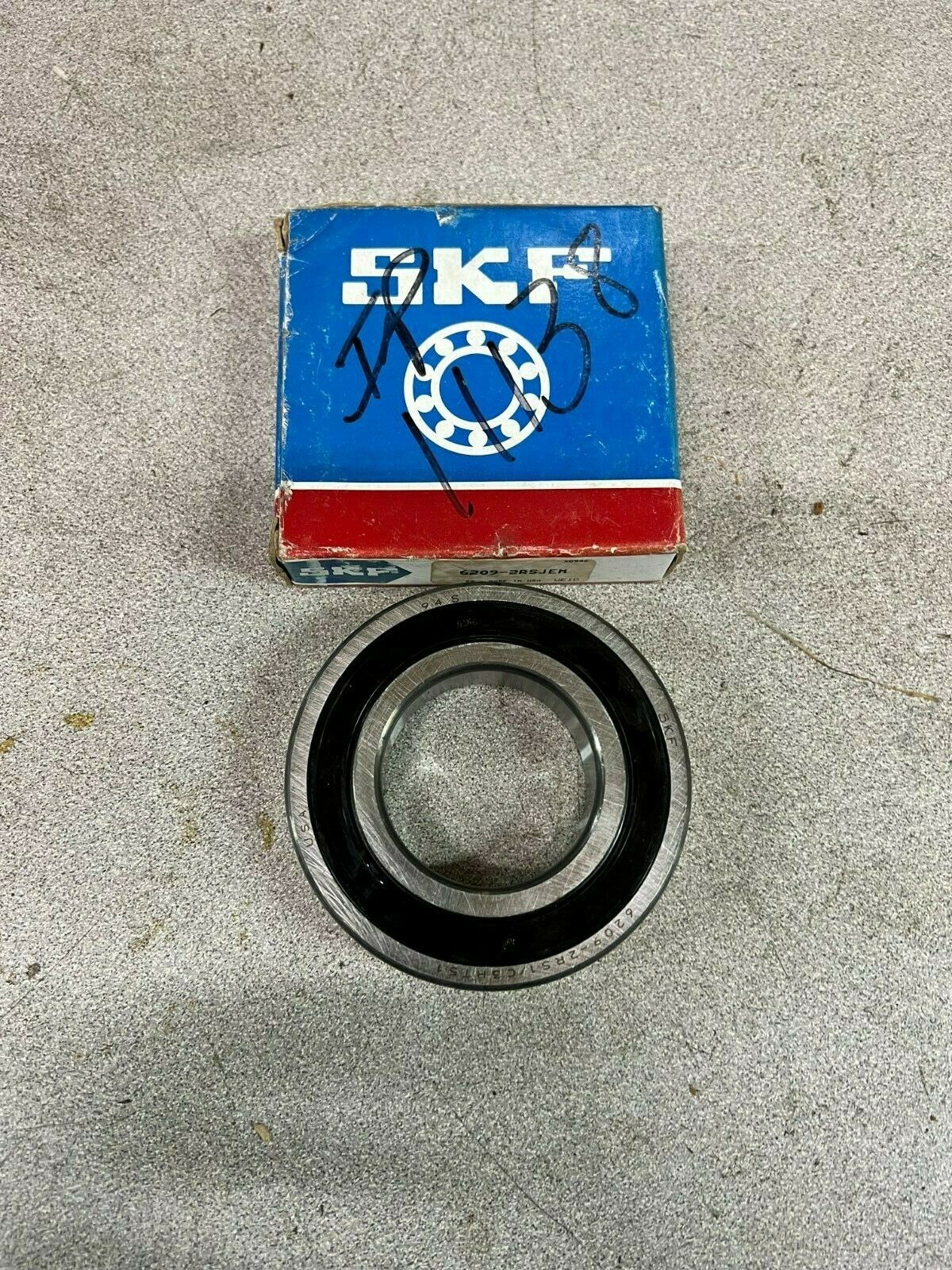 LOT OF 5 NEW IN BOX SKF BALL BEARING 6209-2RSJEM