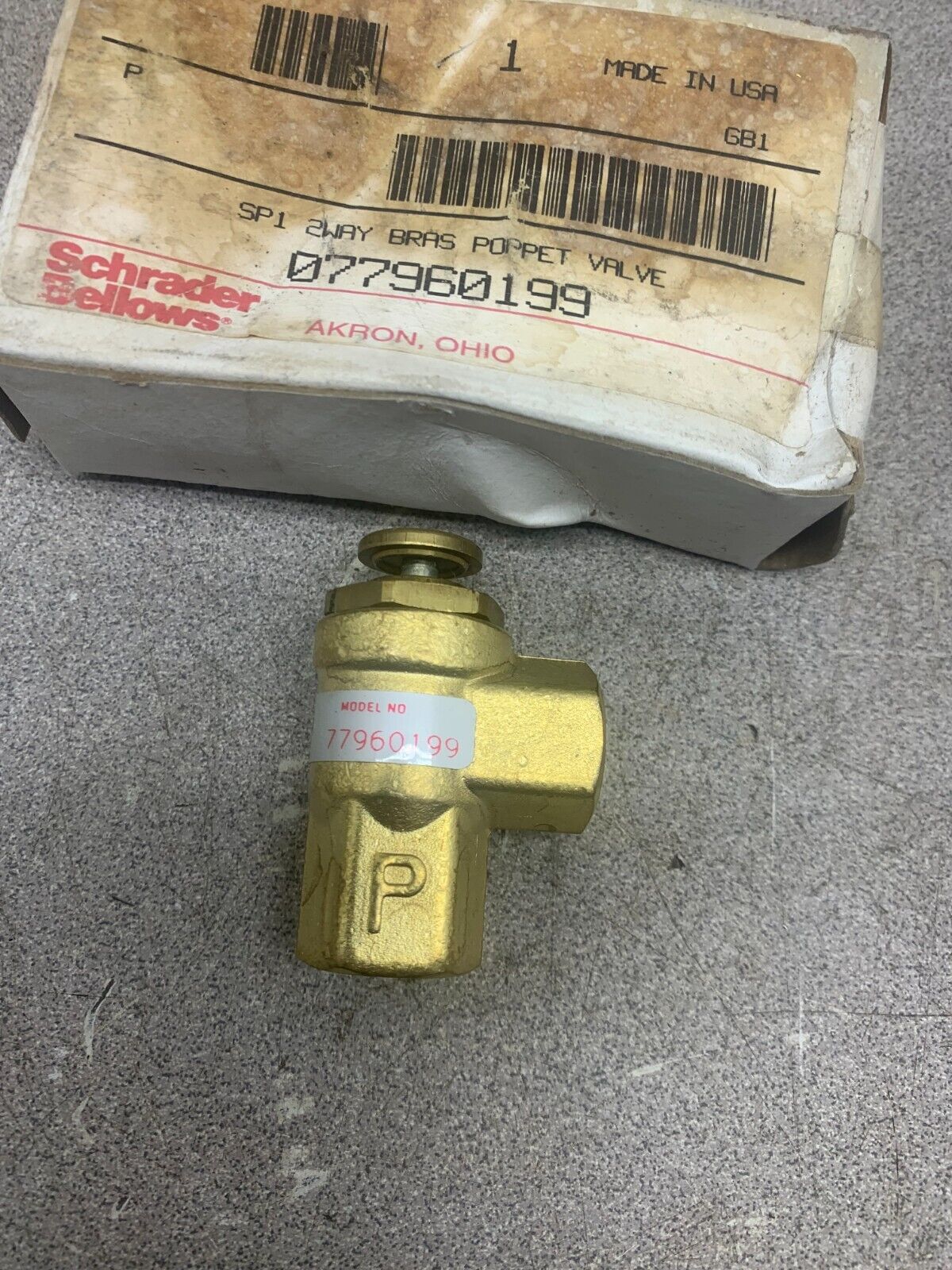 NEW IN BOX PARKER 1/4" 2-WAY BRASS POPPET VALVE 077960199