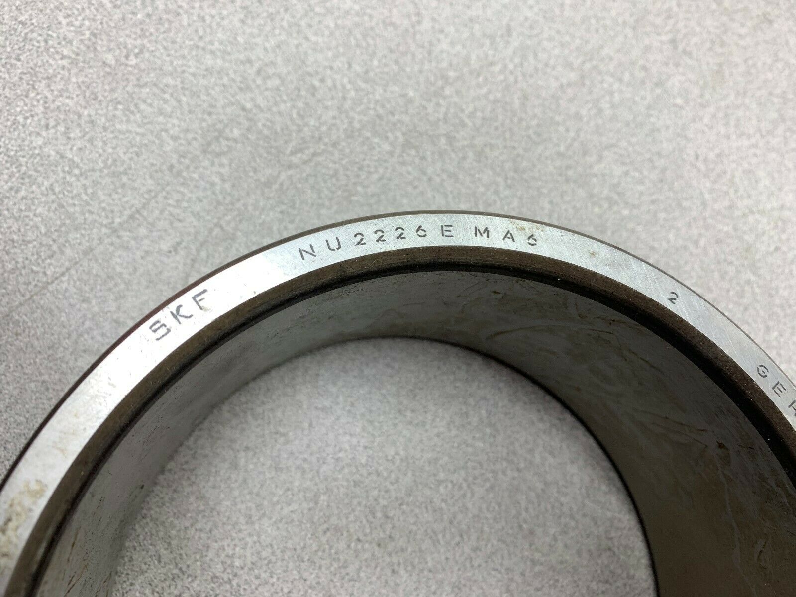 NEW NO BOX SKF BEARING PART NU2226EMA6