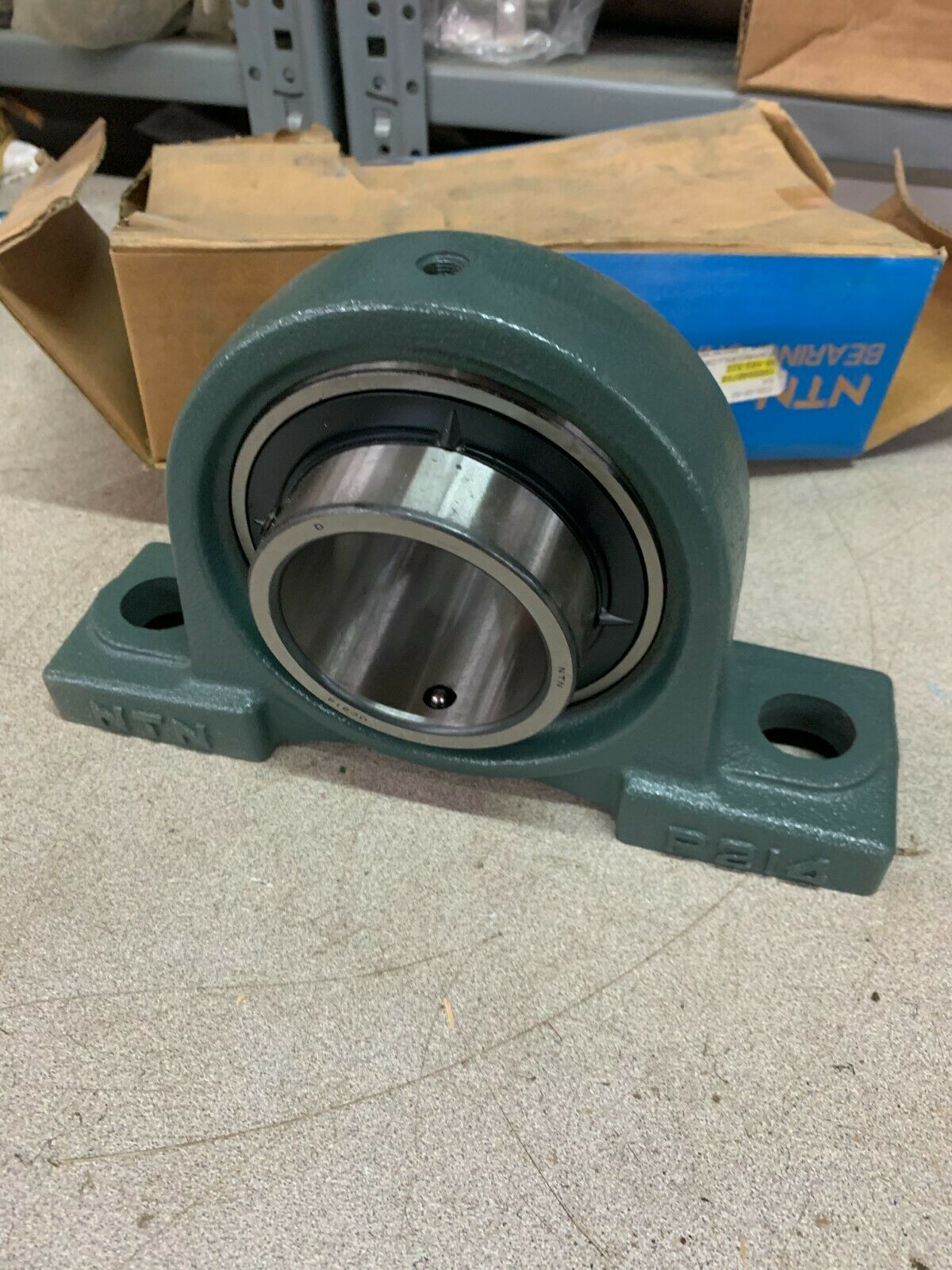 NEW IN BOX NTN PILLOW BLOCK BEARING UCP214D1-8