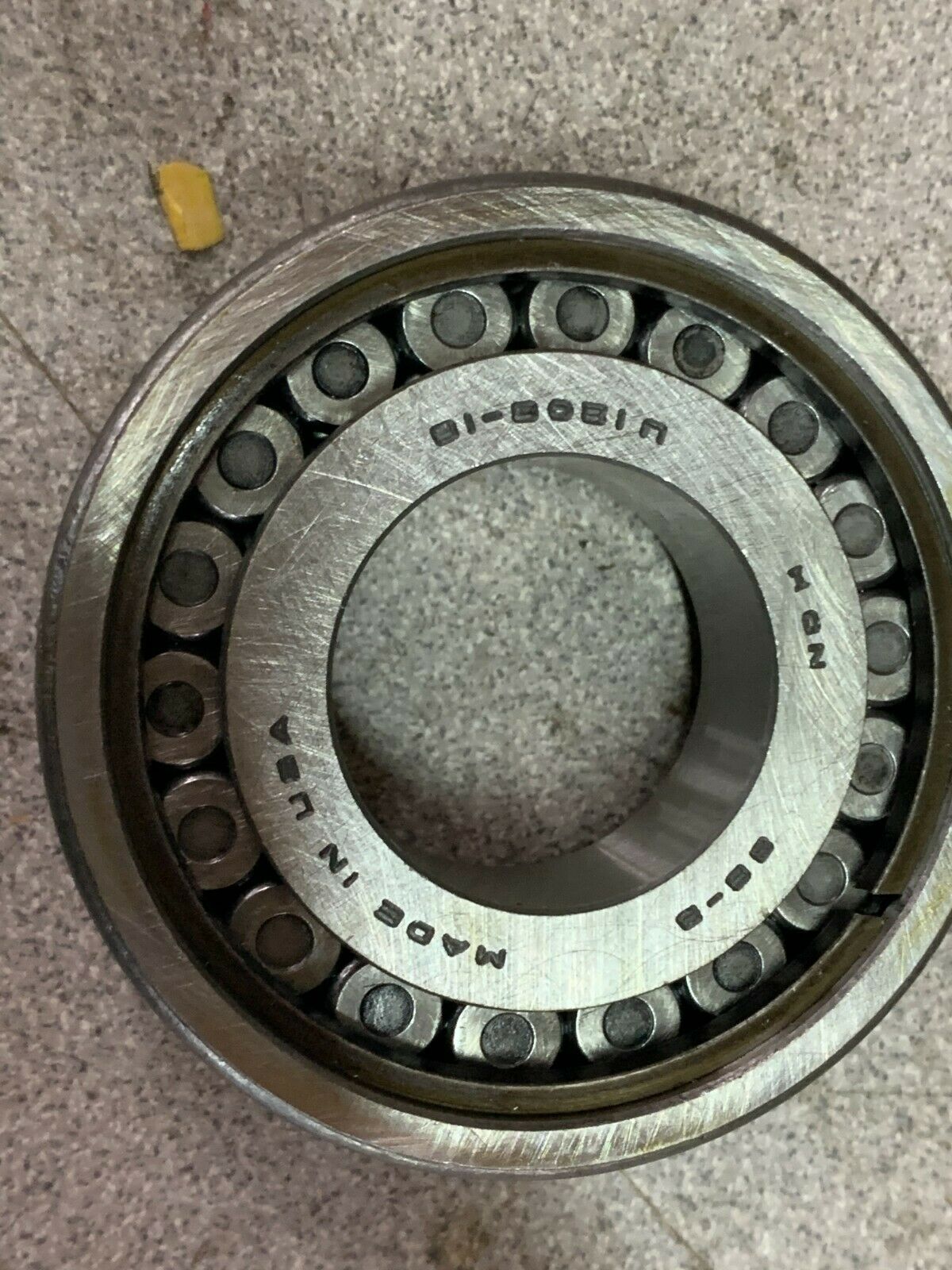 NEW IN BOX NDH ROLLER BEARING U1206TM18