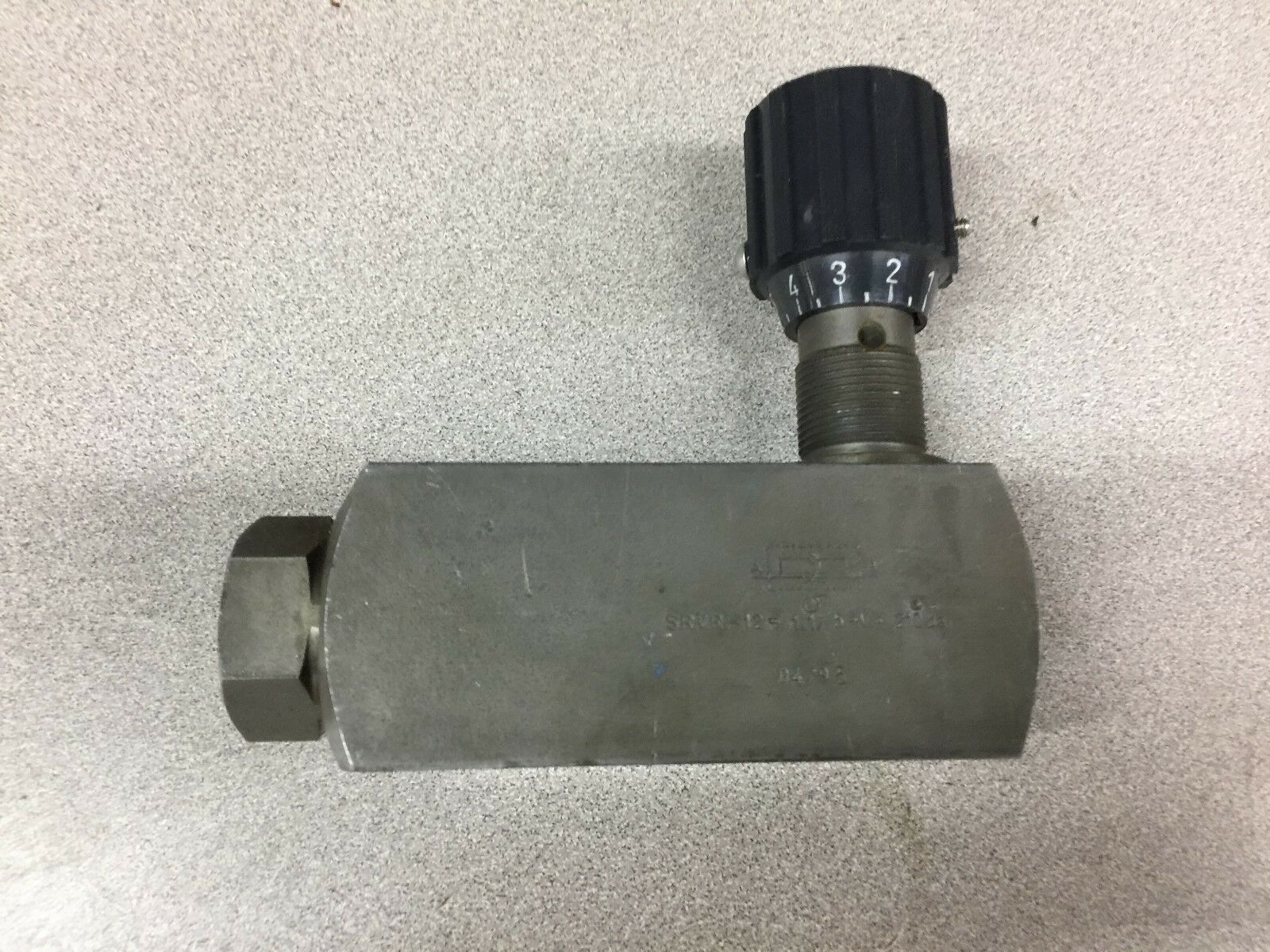 NEW NO BOX FLOW CONTROL VALVE SRVR-12-1.175-V-210BAR