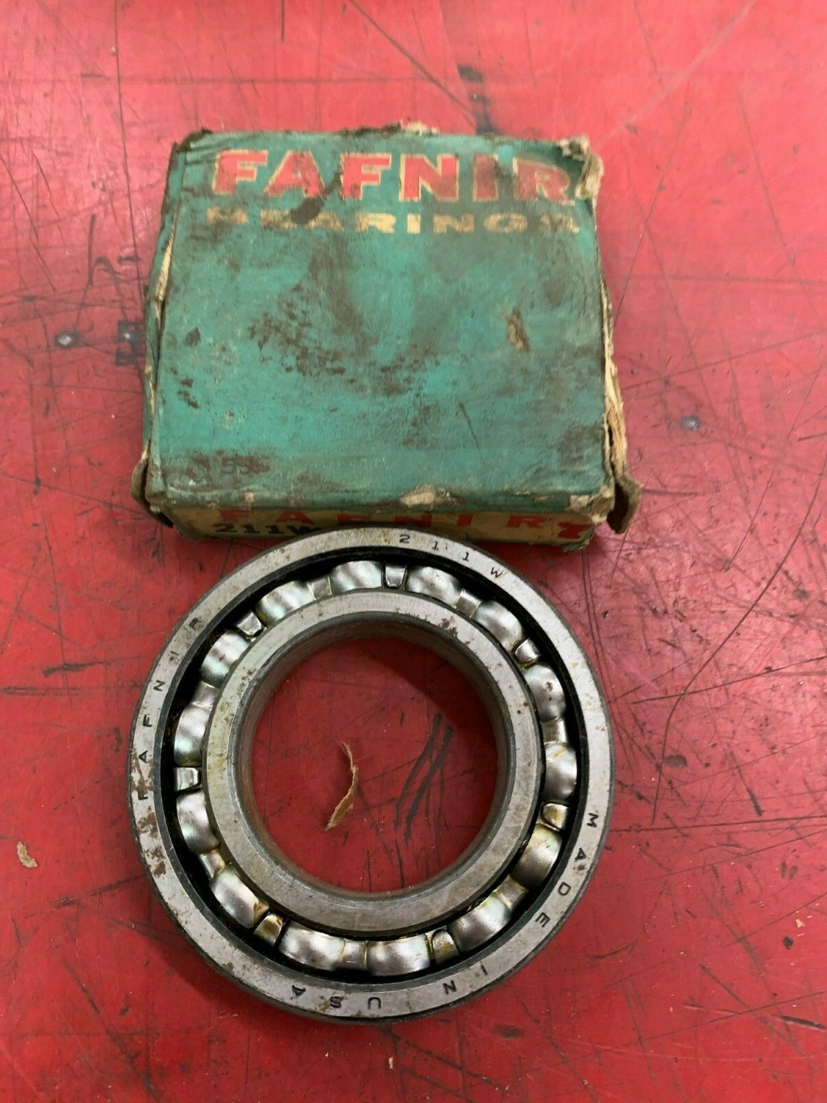 NEW IN BOX FAFNIR BALL BEARING 211W