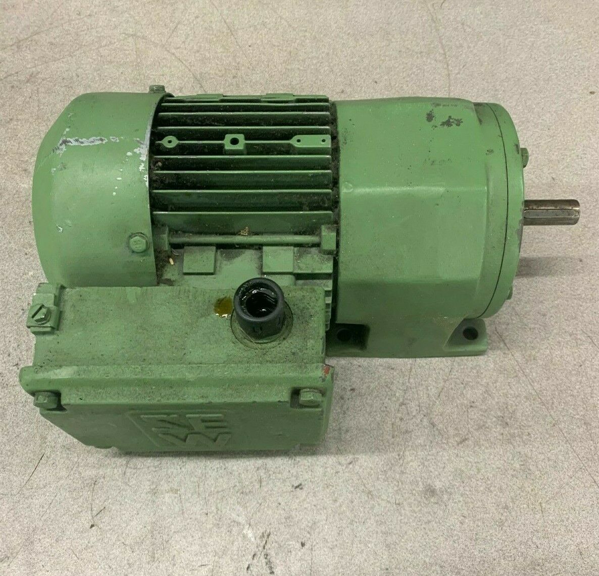 USED SEW-EURODRIVE MOTOR R302DT71D2