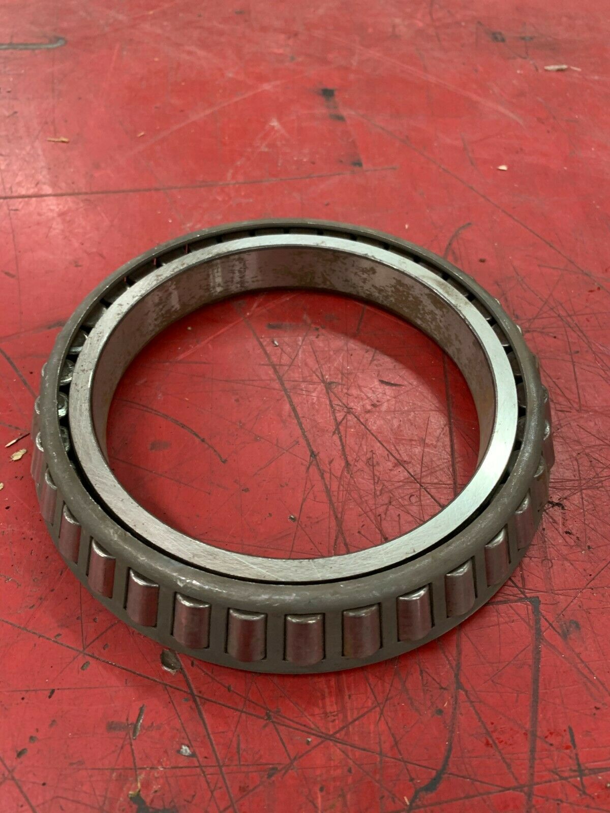 NEW NO BOX SKF TAPERED ROLLER CONE BEARING AK-37425-2