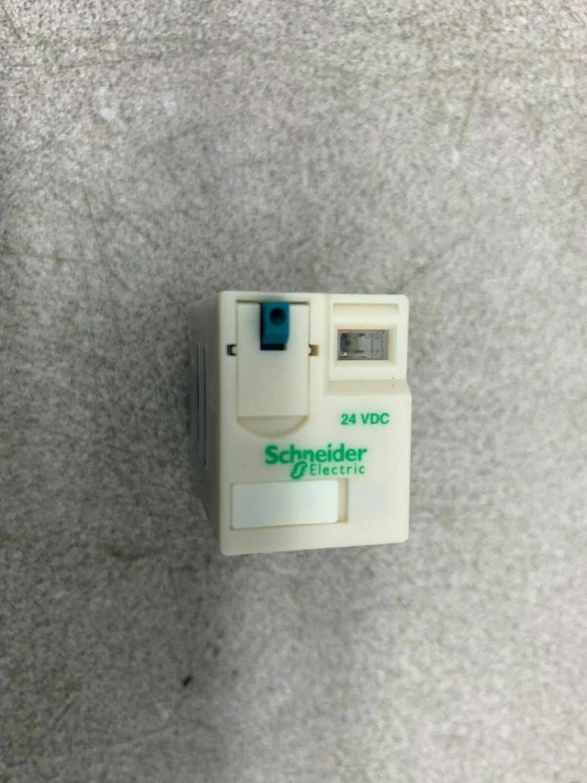 LOT OF 3 NEW NO BOX SCHNEIDER ELECTRIC RELAY RXM3AB1BD