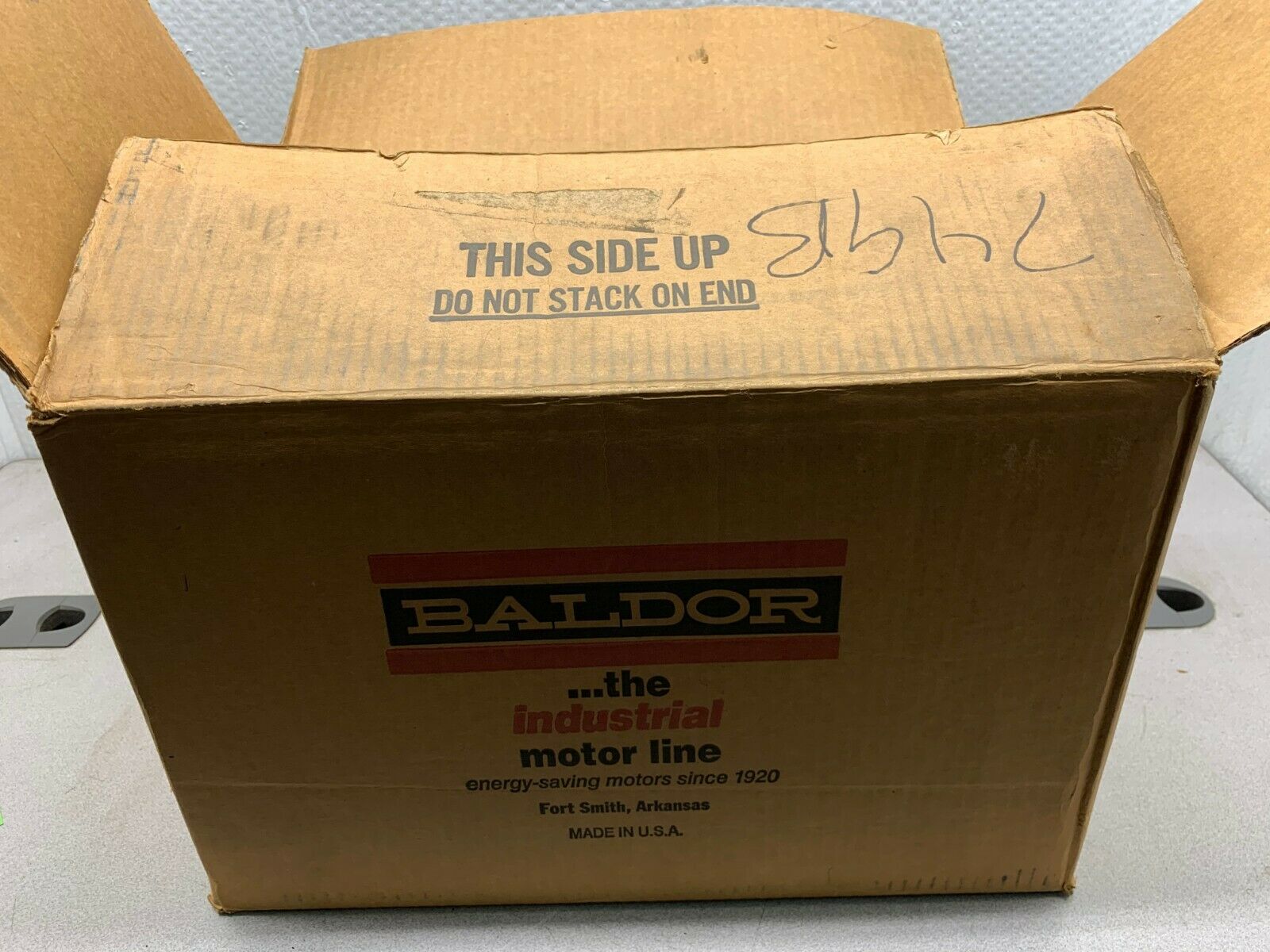 NEW IN BOX BALDOR 1HP 3500RPM SMART MOTOR CSM3546T-2 DRIVE DV35001A104