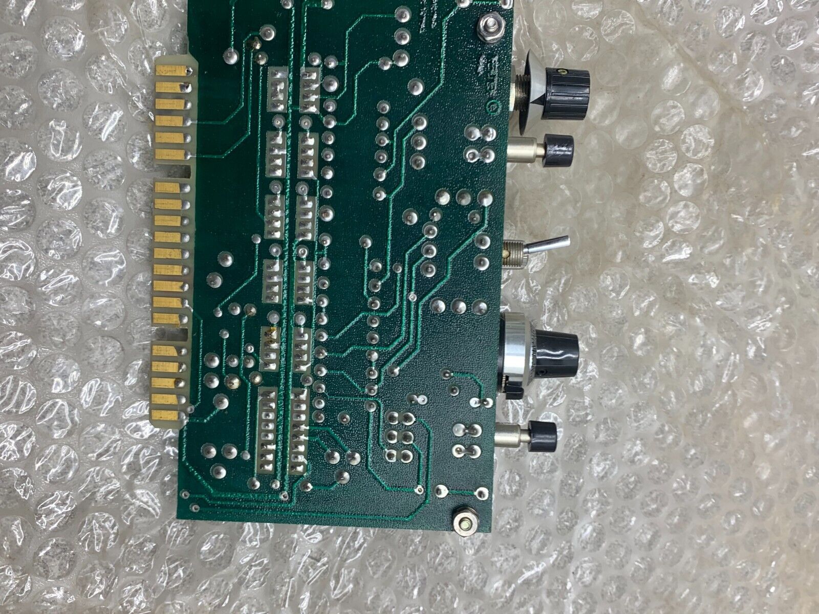 NEW NO BOX XERTEX CIRCUIT BOARD C4212