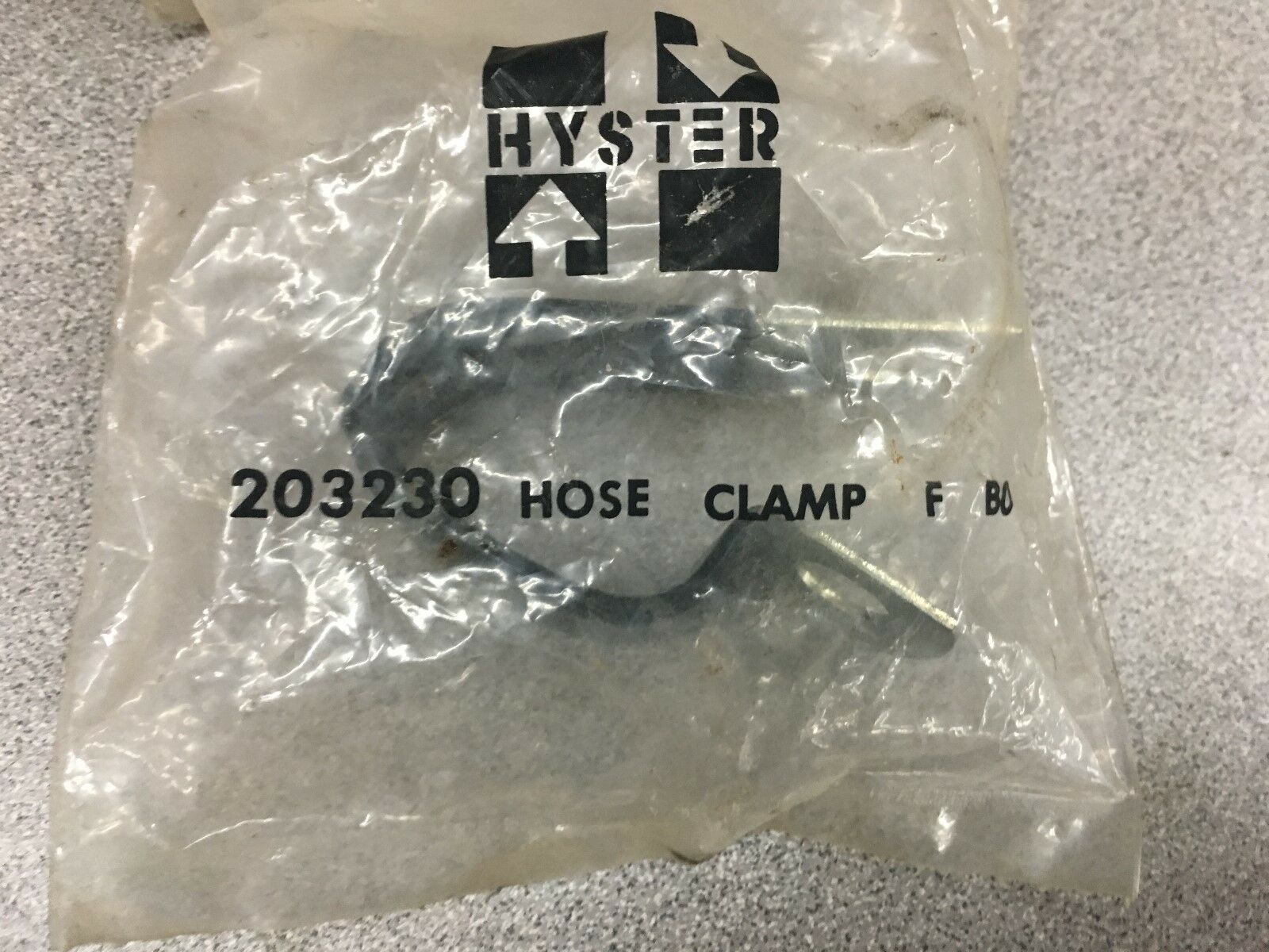 NEW HYSTER HOSE CLAMP 203230