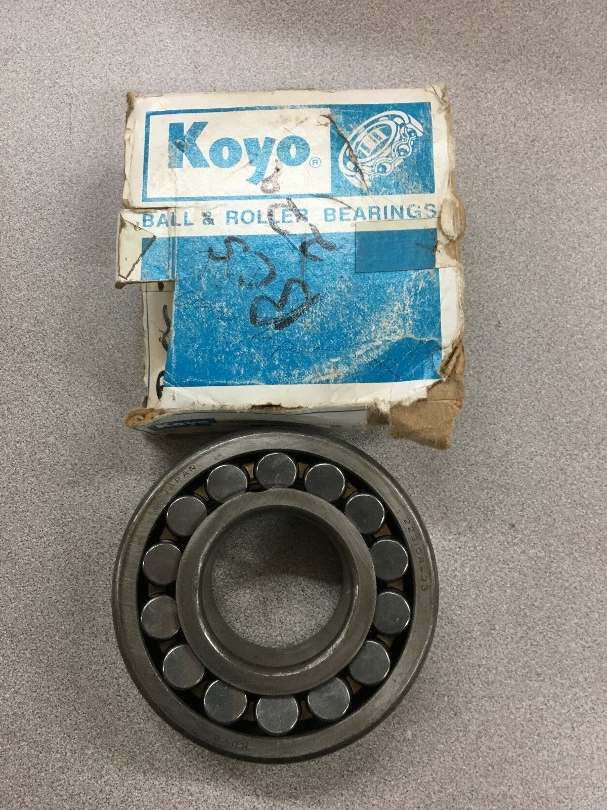 NEW IN BOX KOYO DOUBLE ROW ROLLER BALL BEARING 22310RW33