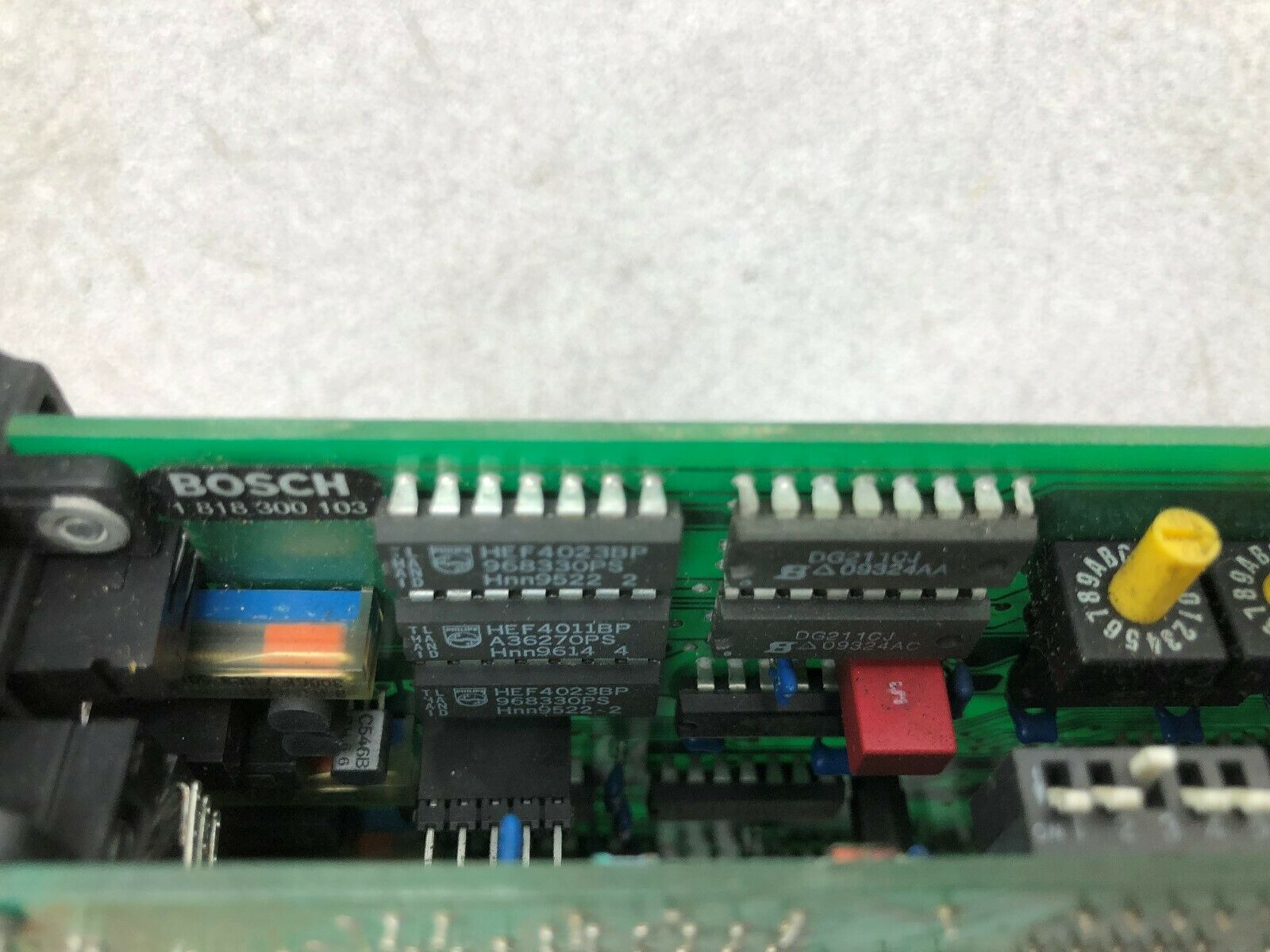 USED BOSCH DIFF-P/Q BOARD 0 811 405 147