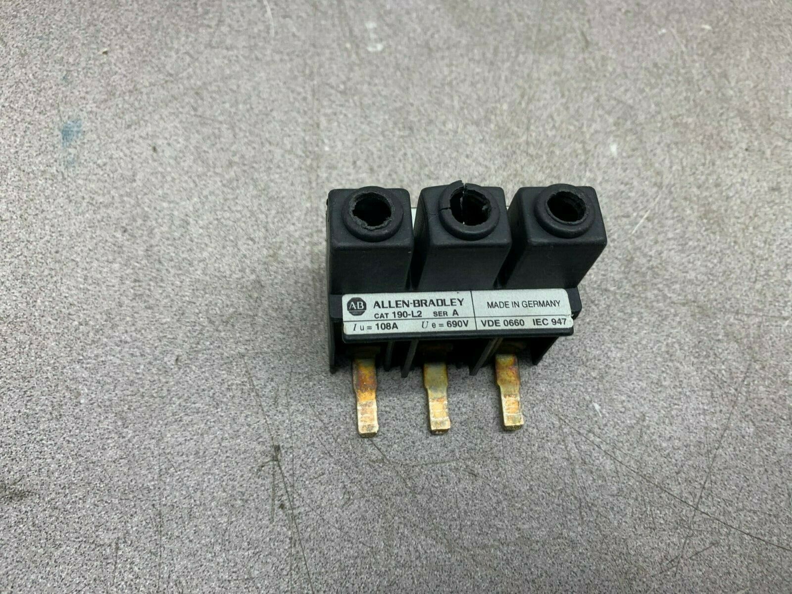 USED ALLEN BRADLEY PHASE LINK TERMINAL 190-L2