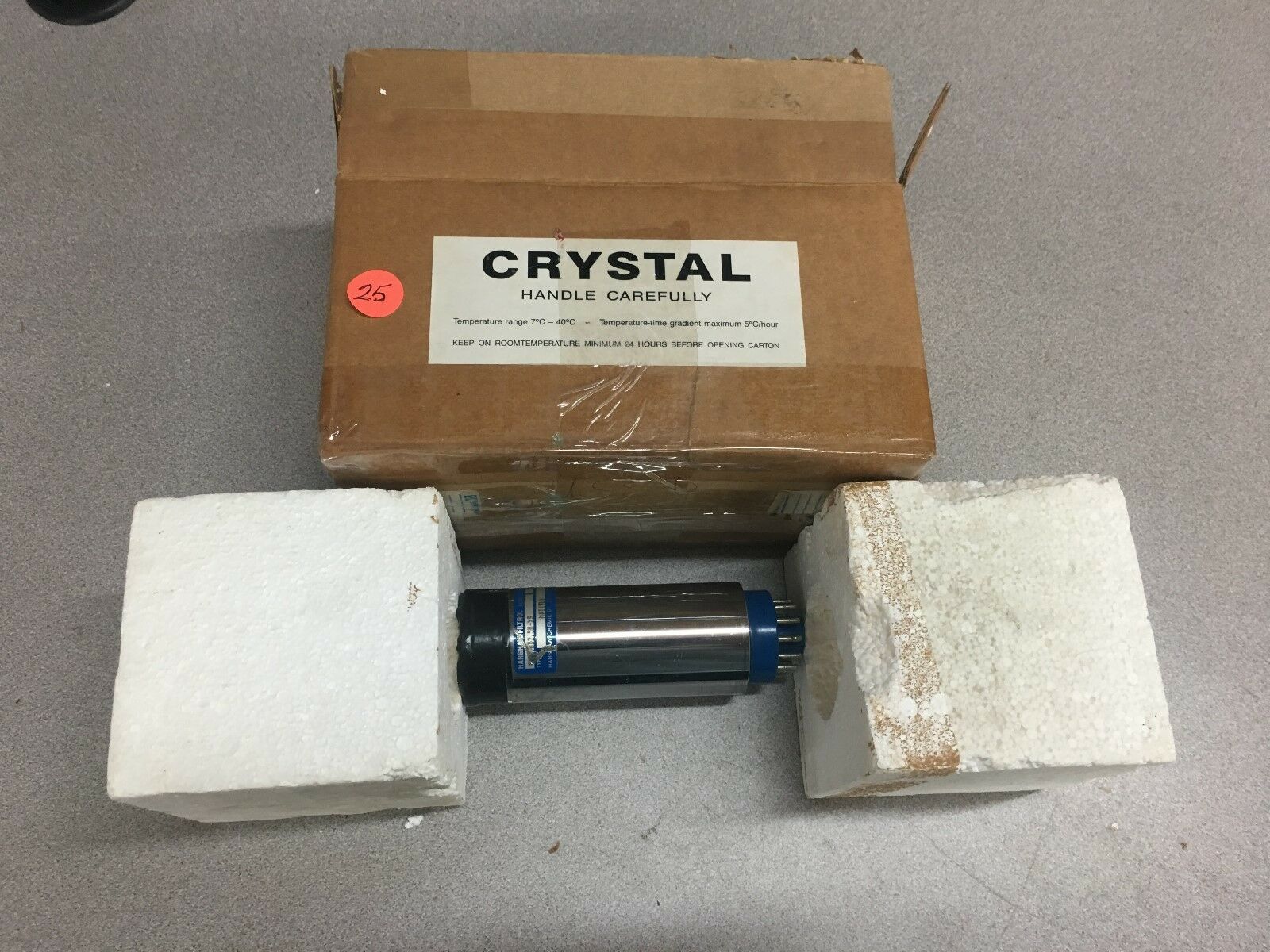 NEW IN BOX SCINTILLATION CRYSTAL HARSHAW FILTROL NAI(TL)