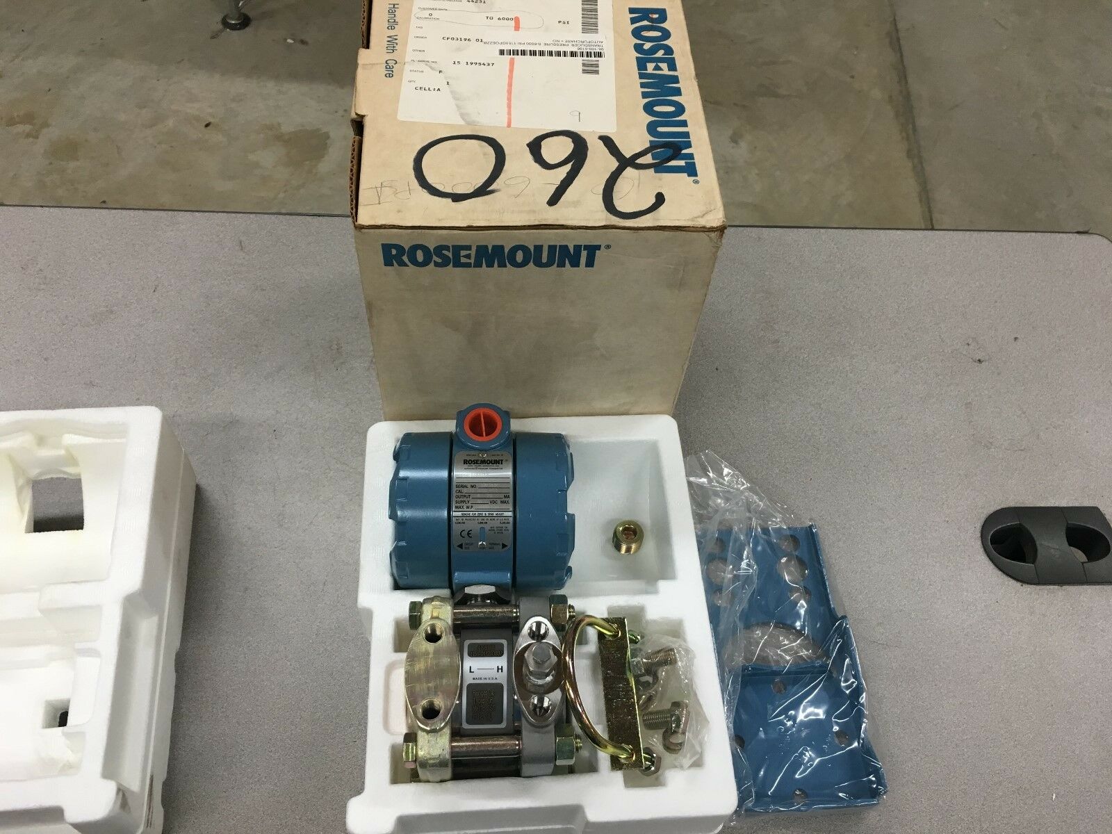 NEW IN BOX ROSEMOUNT 1151 PRESSURE TRANSMITTER 1151GP0E22B3