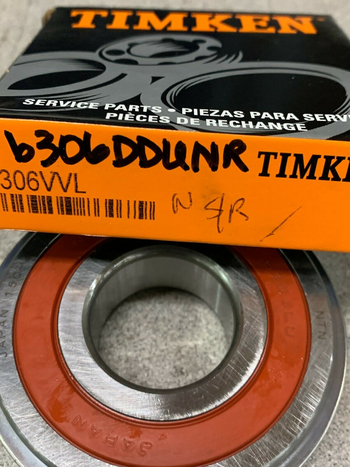 NEW IN BOX TIMKEN SHAFT BEARING 306VVL NTN 6306LU