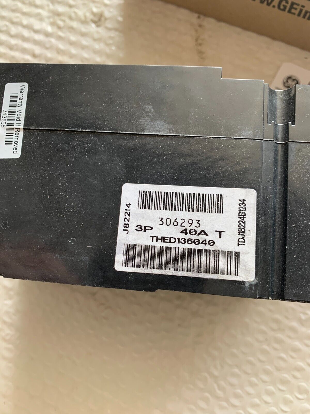 NEW IN BOX GENERAL ELECTRIC 3 POLE 40AMP THED136040 CIRCUIT BREAKER THED136040WL