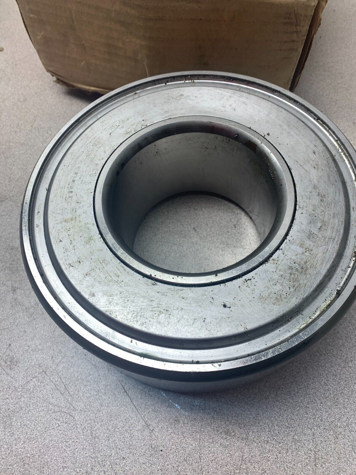 NEW IN BOX MRC ROLLER BEARING 318SFFC